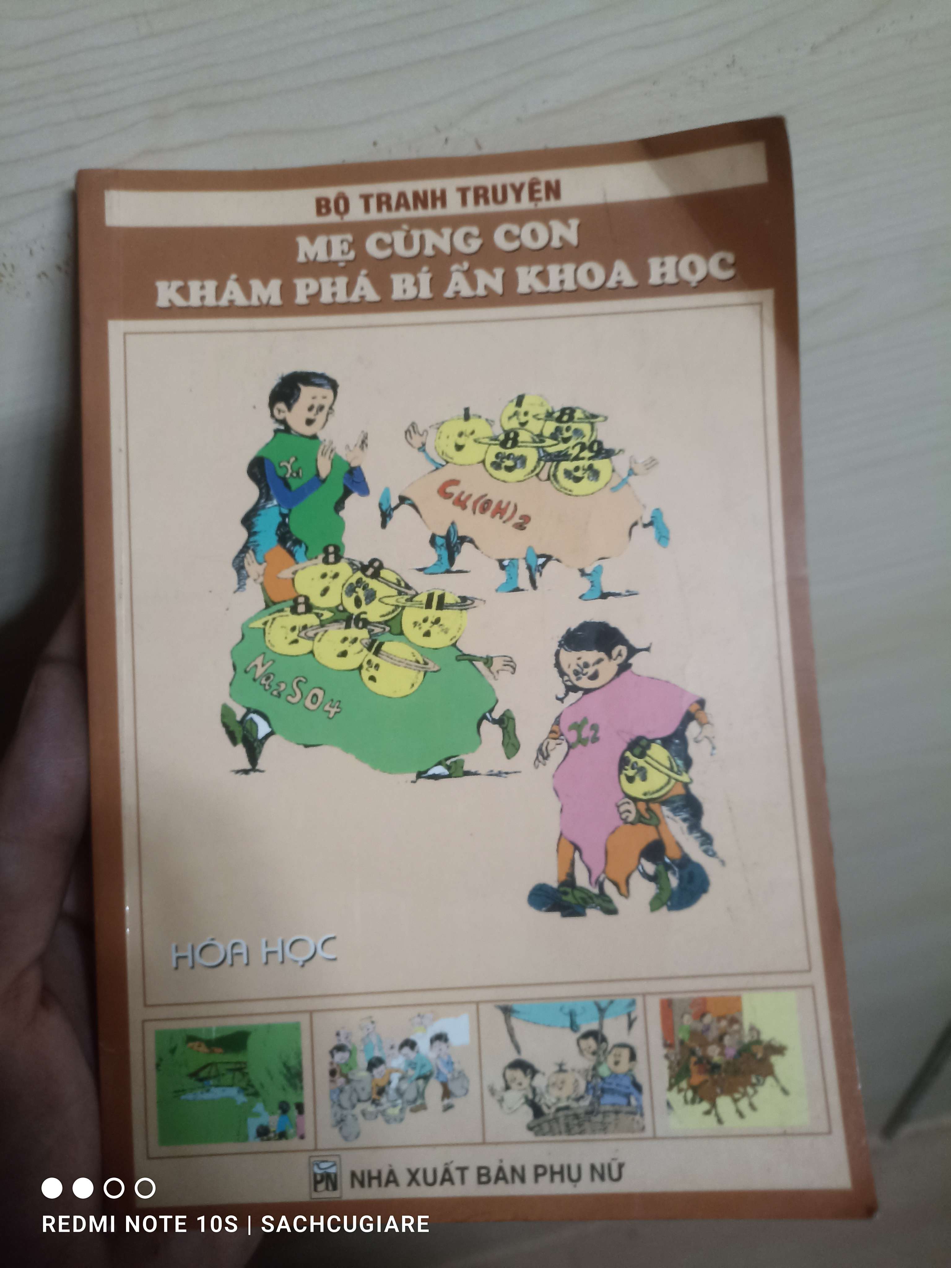 Mẹ cùng con khám phá bí ẩn khoa học: Hóa Học VAVO-AXXX -