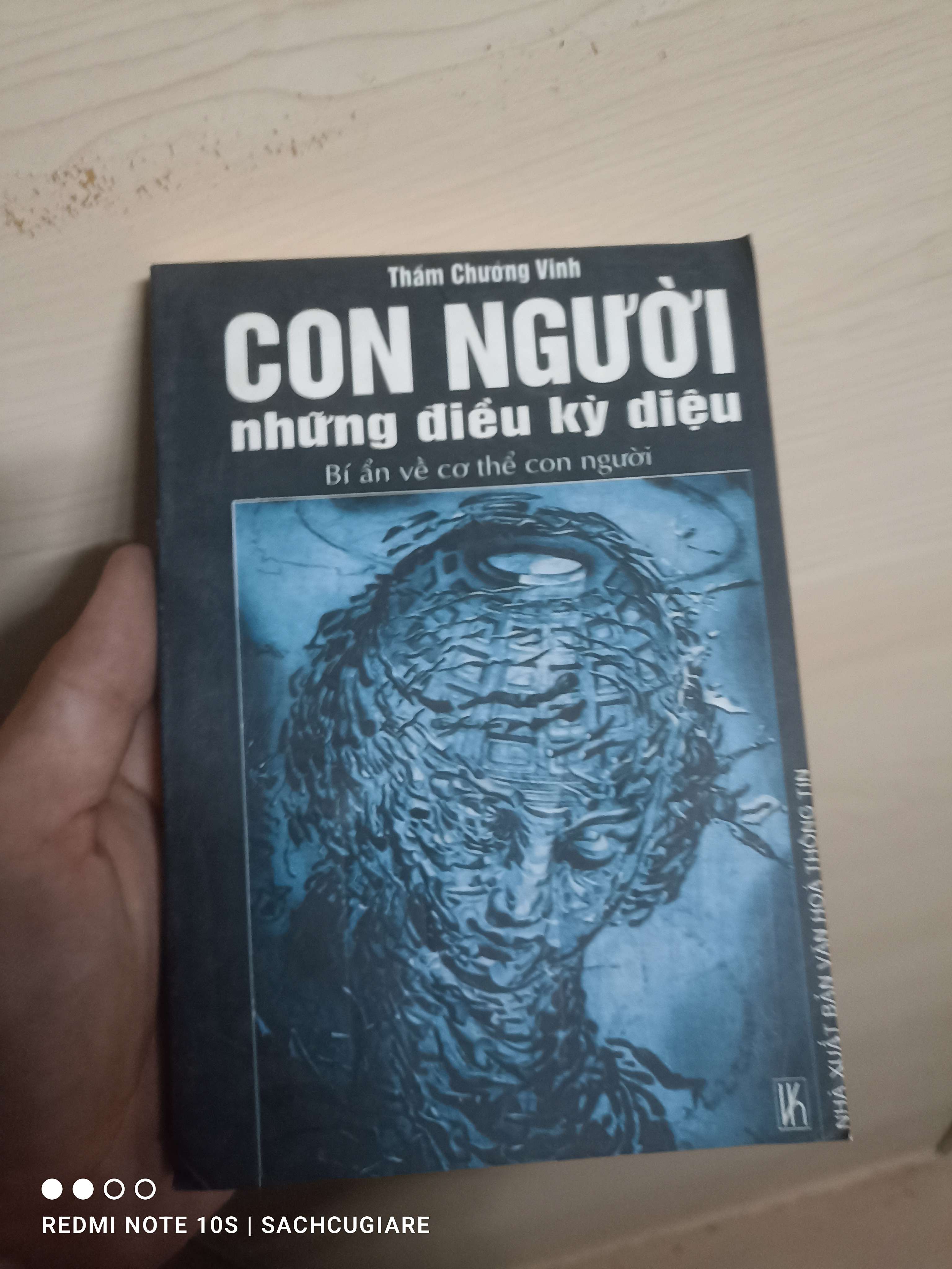 Con người những điều kỳ diệu & bí ẩn cơ thể người - Thẩm Chướng Vinh VAVO-AXXX -