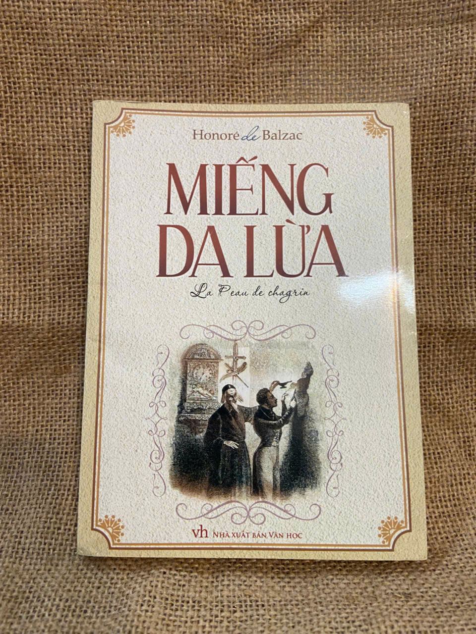 Miếng da lừa - Honore De Balzac 2015 mới 90% có chữ ký của chủ sở hữu cũ Văn học nước ngoài NSX1004