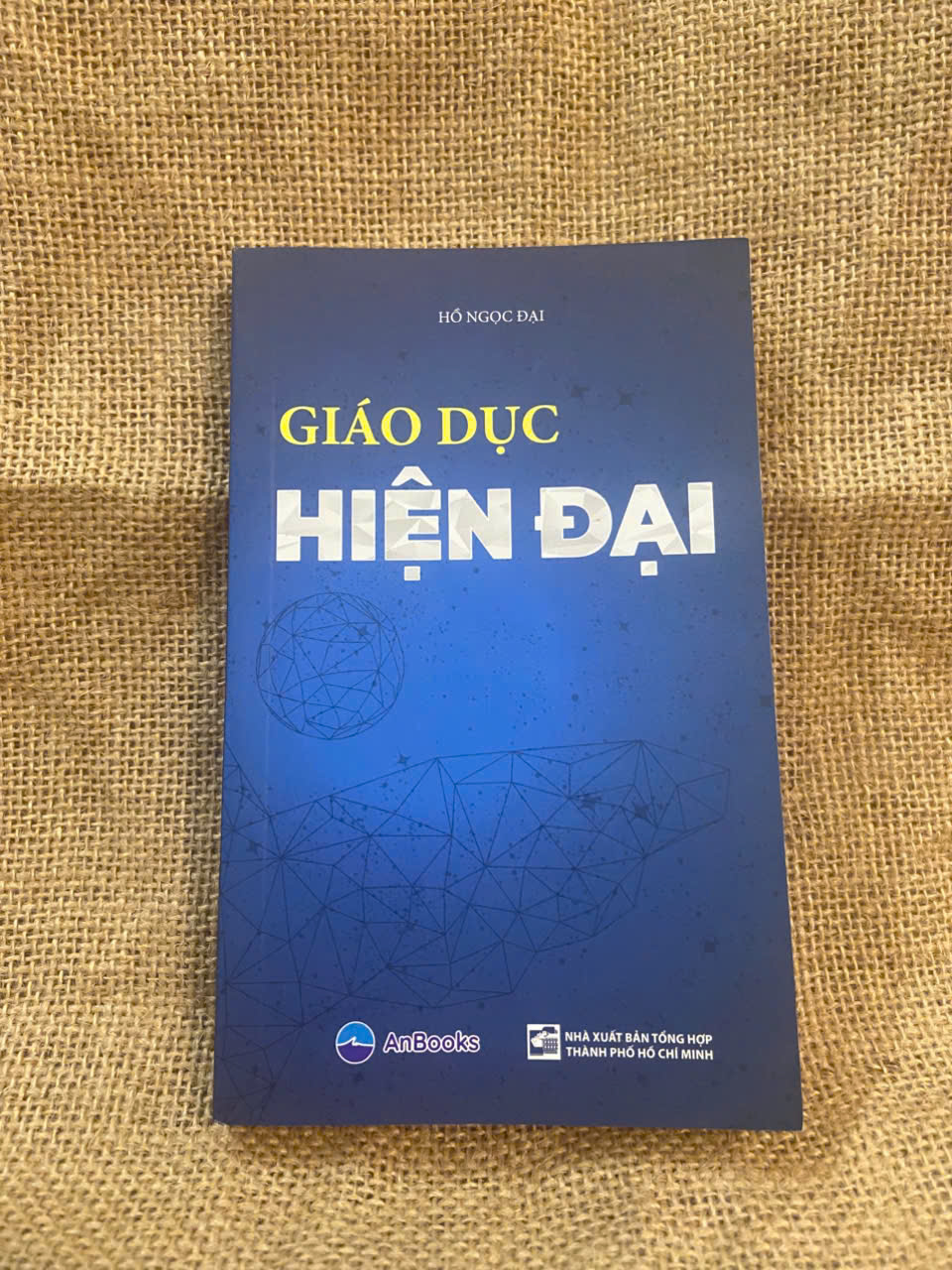 Giáo dục Hiện Đại - Hồ Ngọc Đại 2023 mới 90% có chữ ký và vết note của chủ sở hữu cũ, không ảnh hưởng nội dung Giáo khoa NSX1004