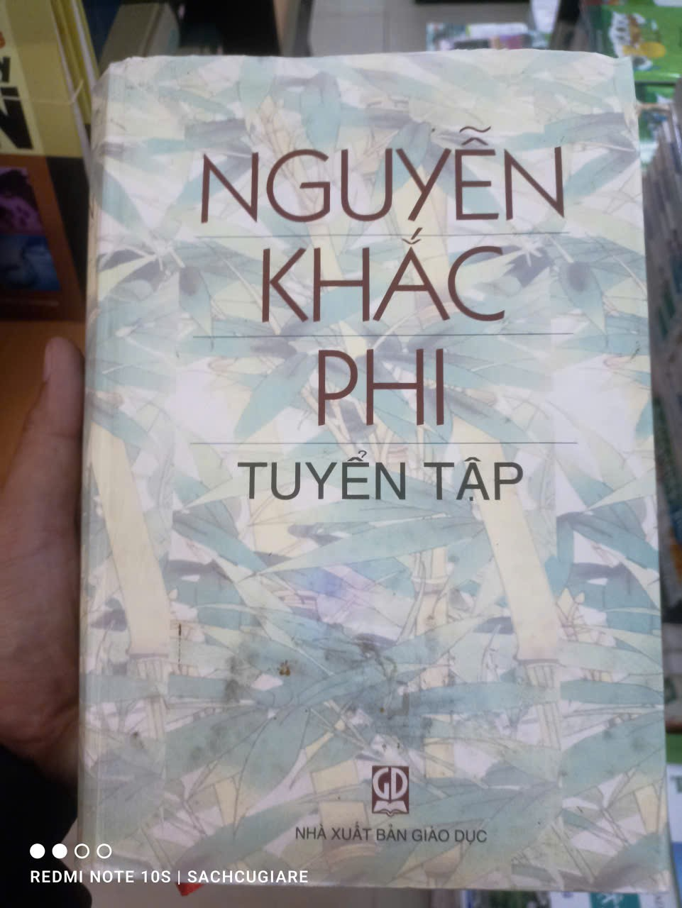Nguyễn Khắc Phi tuyển tập Văn học Việt Nam VAVO1004