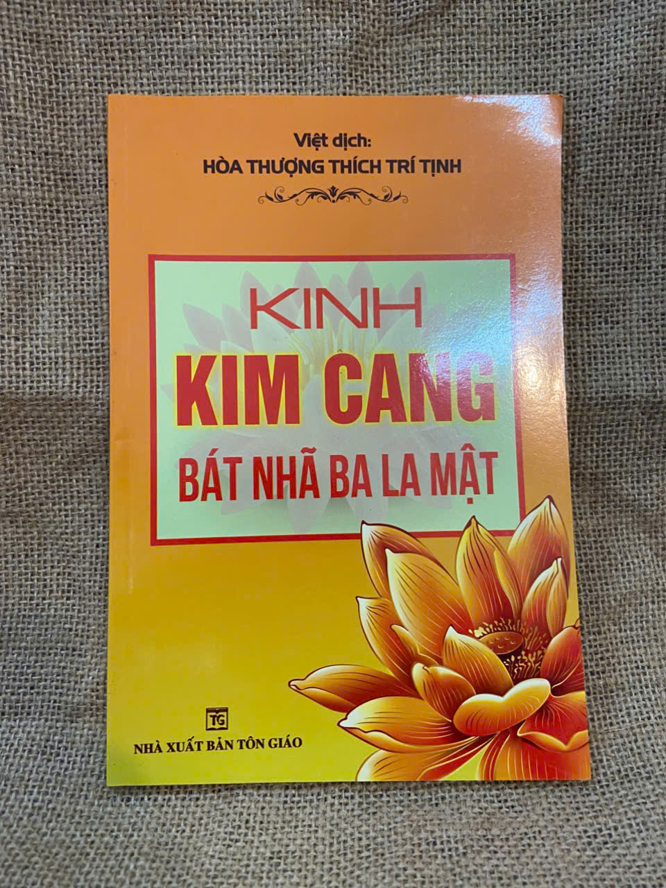 Kim cang bát nhã bà la mật 2018 mới 90% có chữ ký của chủ sở hữu cũ Phật giáo NSX1004