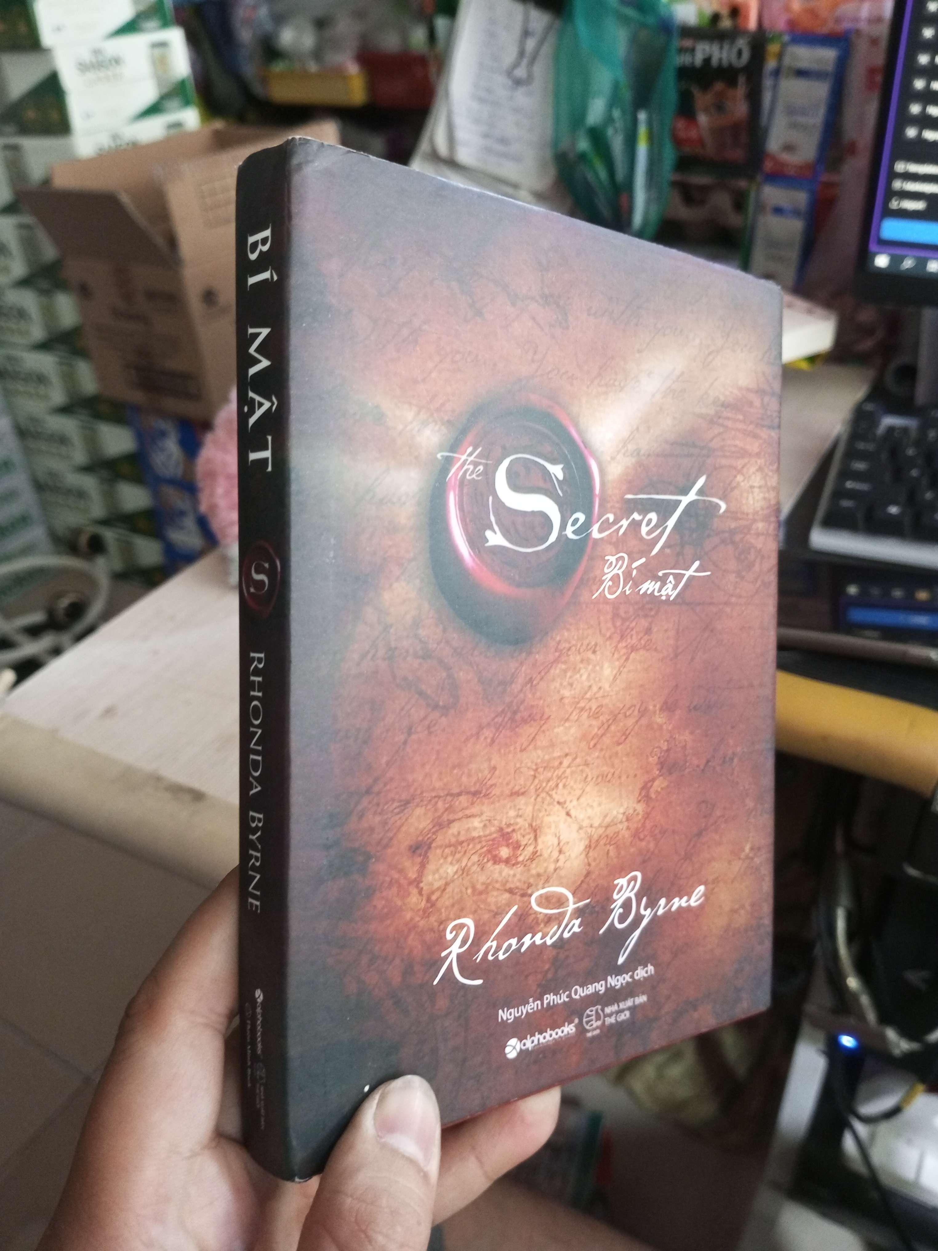 The Secret - Bí Mật - Rhonda Byrne 2019 mới 90% Sách tâm lý học - giới tính HCM1004 (NSX)