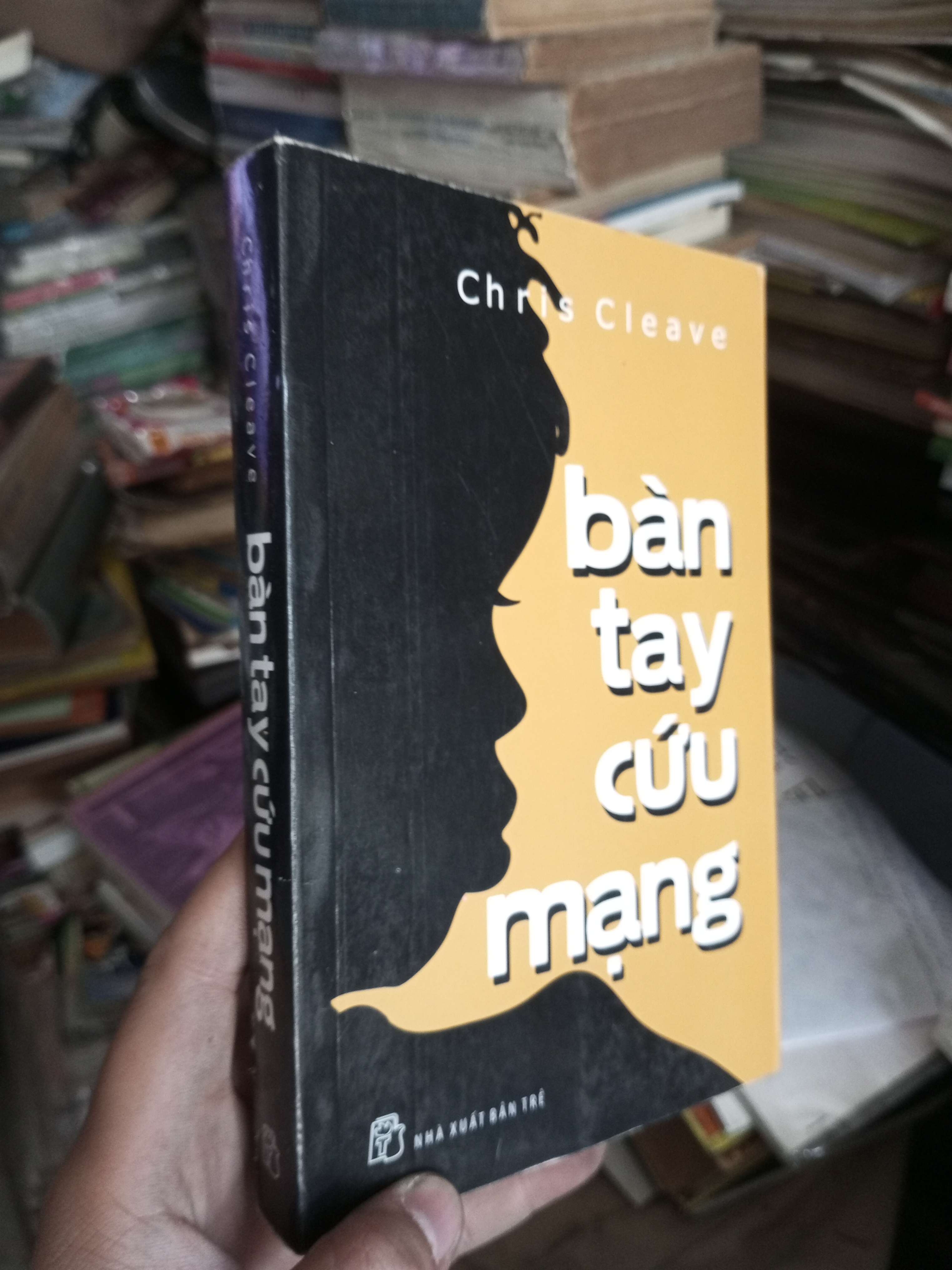 Bàn tay cứu mạng 2011 mới 90% Văn học nước ngoài KSX1004