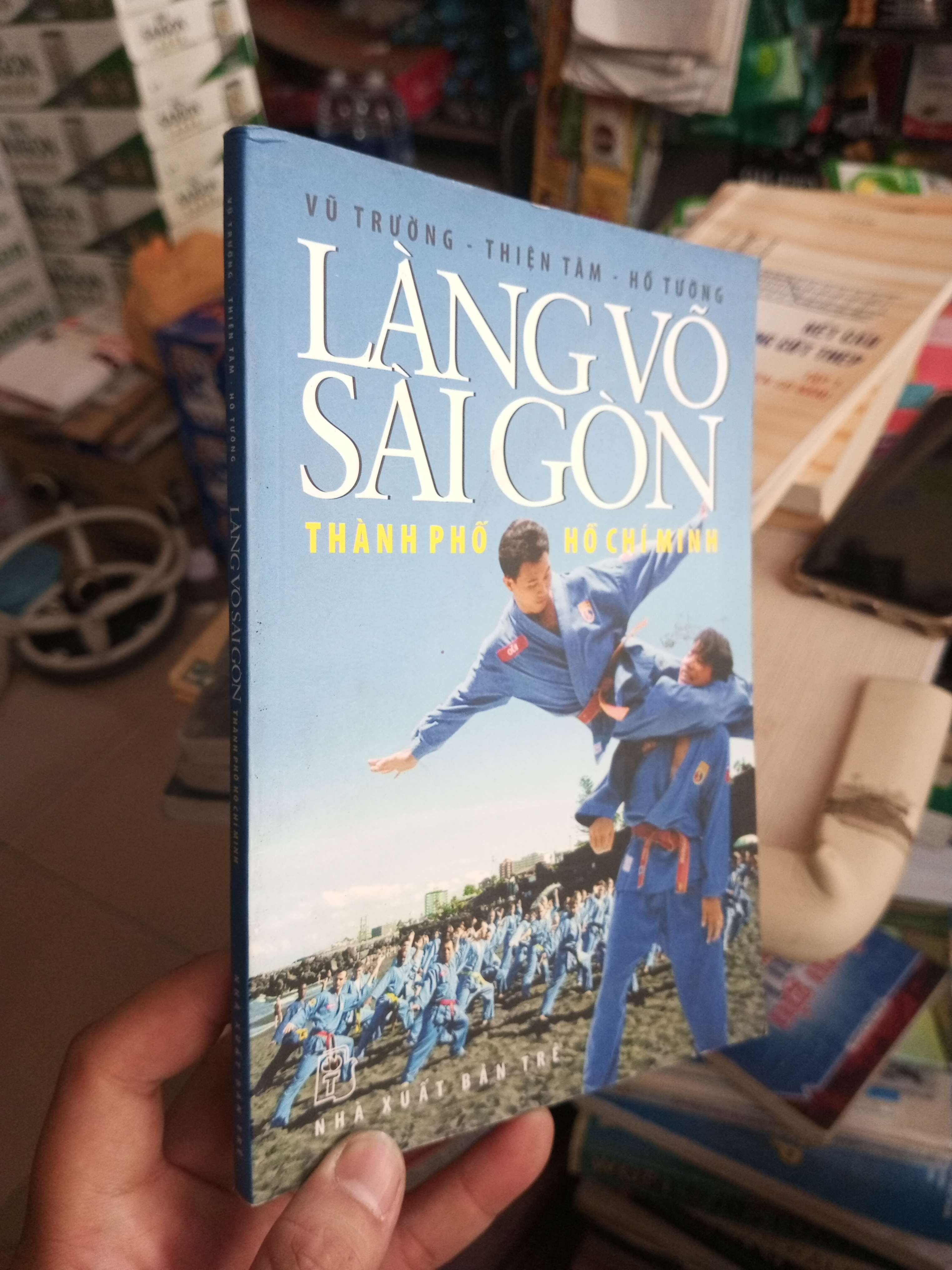 Làng Võ Sài Gòn Thành Phố Hồ Chí Minh - Vũ Trường, Thiện Tâm, Hồ Tường 2005 mới 80% ố Sách kỹ năng HCM1004