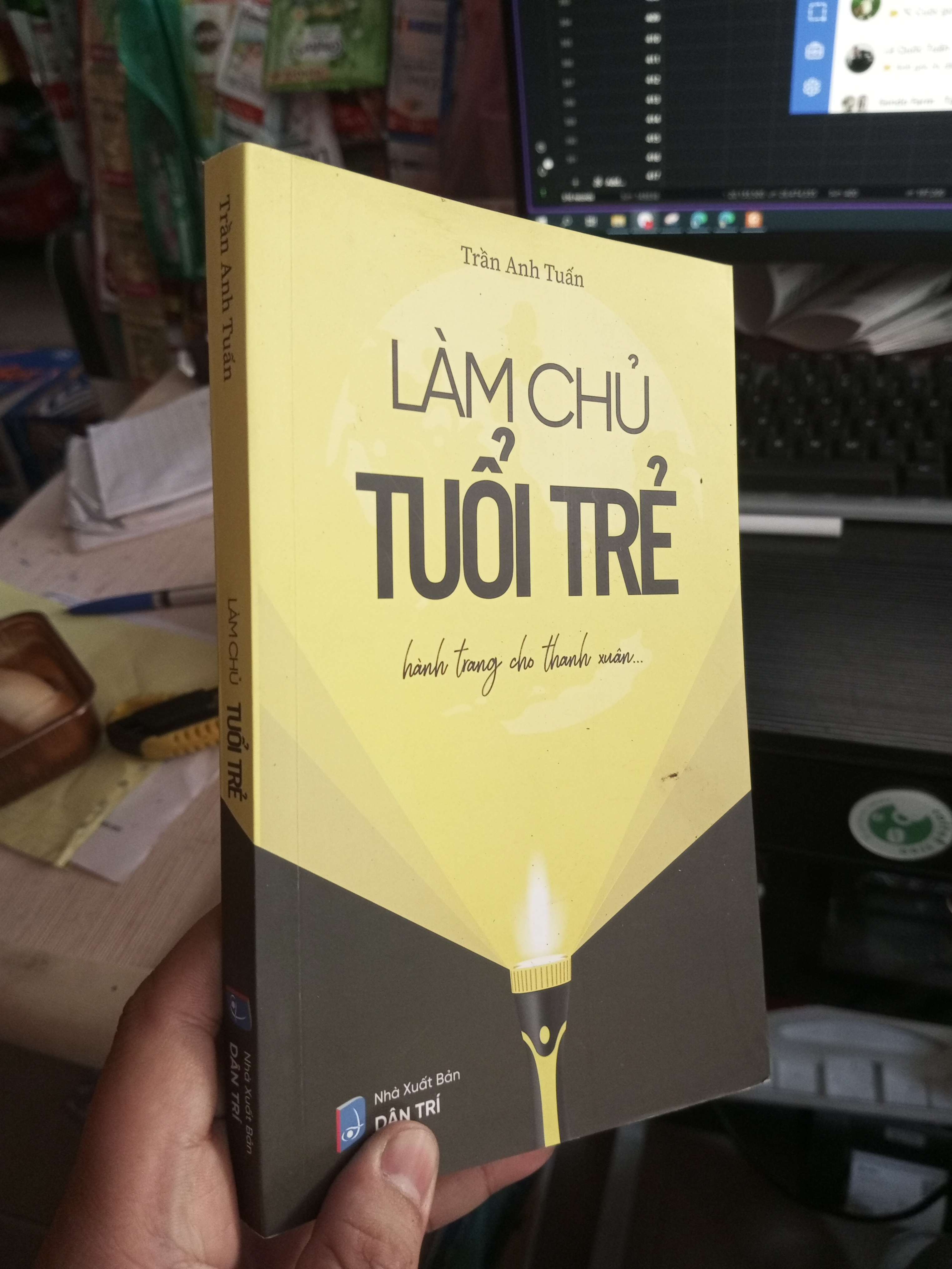 Làm Chủ Tuổi Trẻ - Trần Anh Tuấn 2022 mới 90% Sách kỹ năng HCM1004 (NSX)