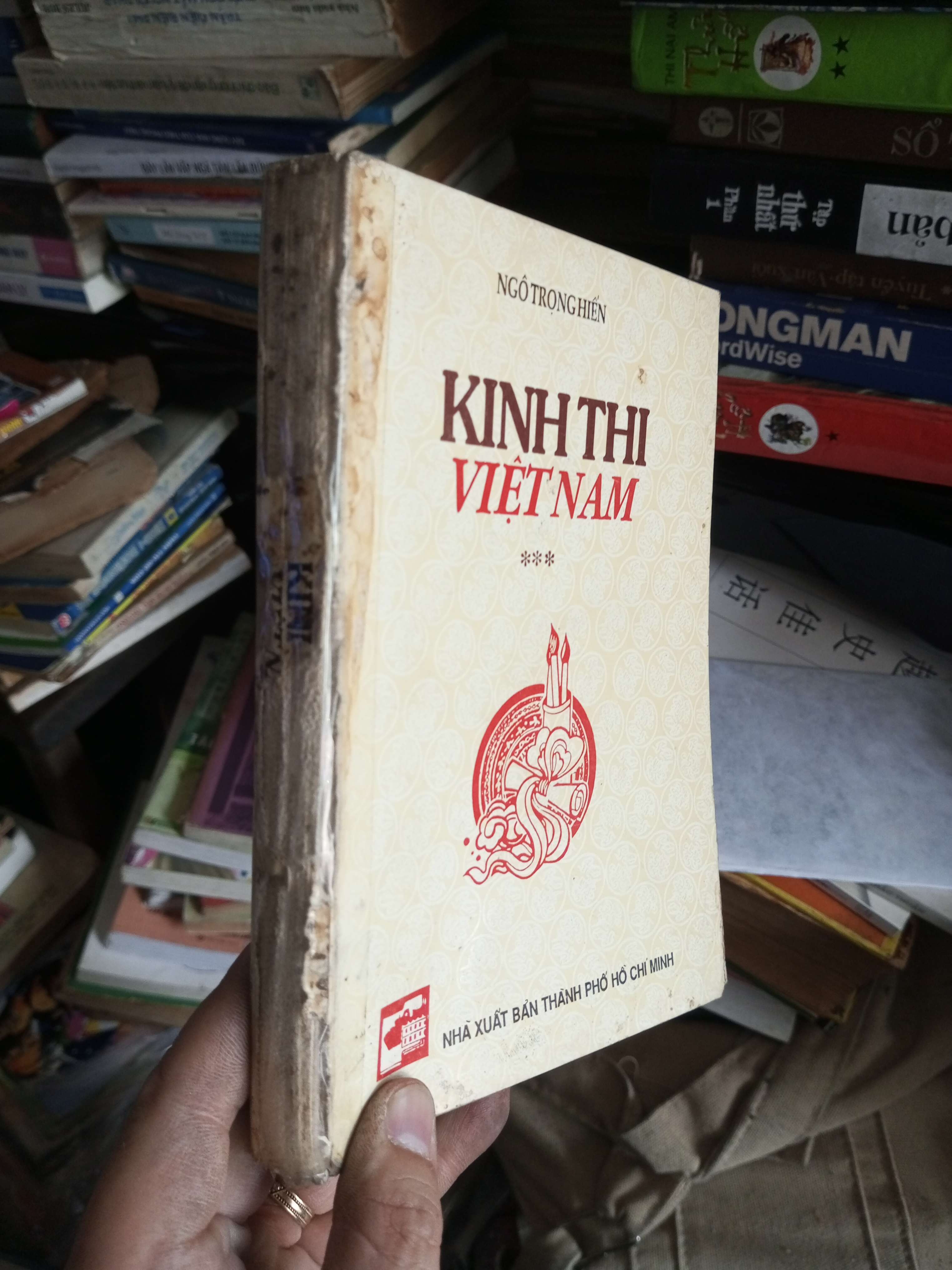 Kinh thi Việt Nam tập 3 1994 Văn học Việt Nam KSX1004