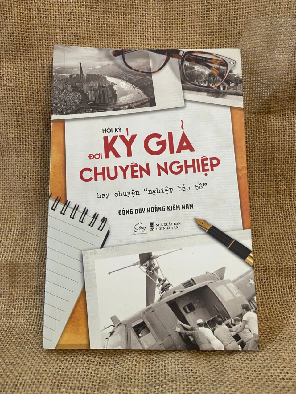 Đời ký giả chuyên nghiệp hay chuyện 