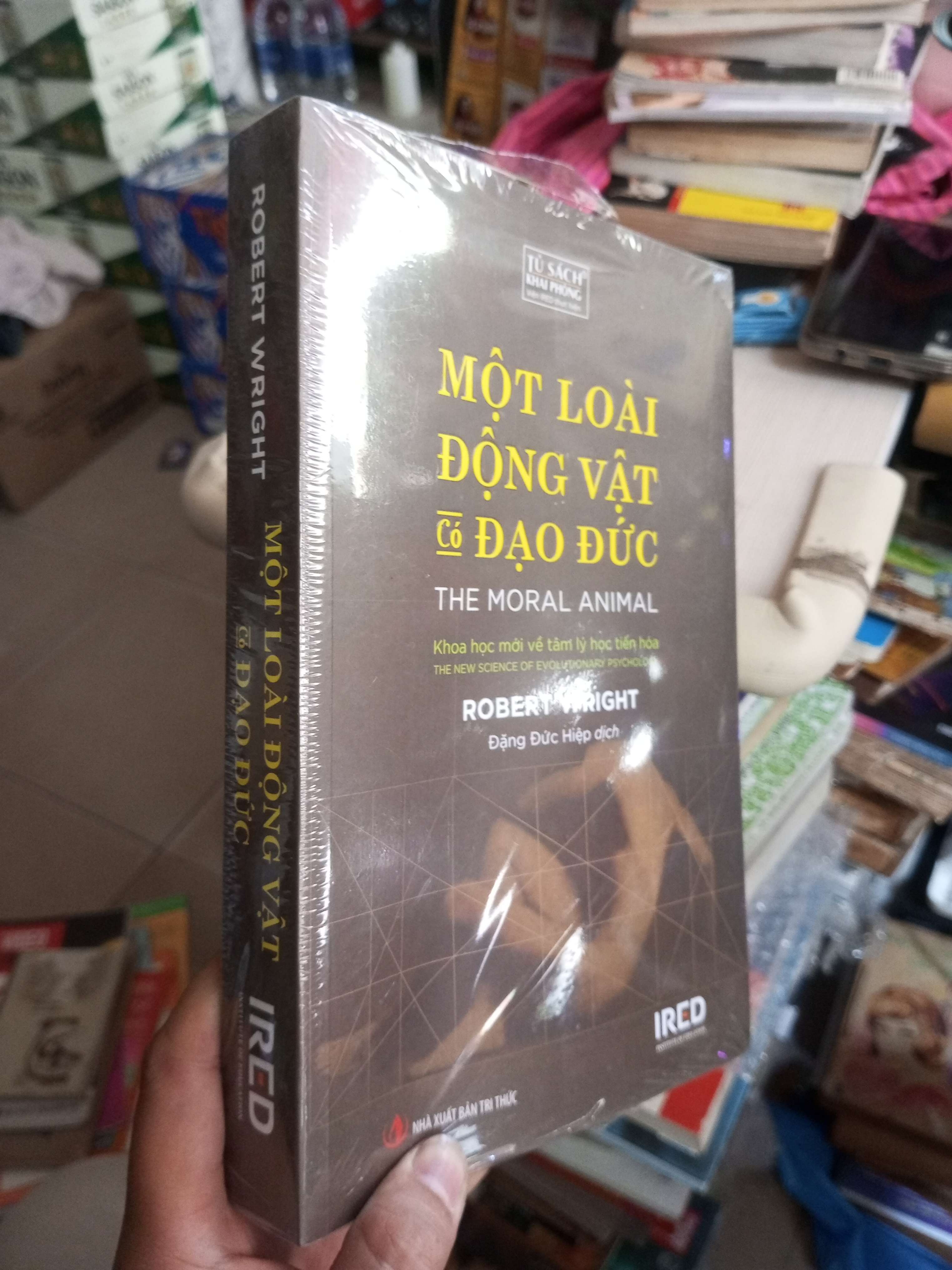 Một Loài Động Vật Có Đạo Đức - Robert Wright mới 100% Sách tâm lý học - giới tính HCM1004 (NSX)