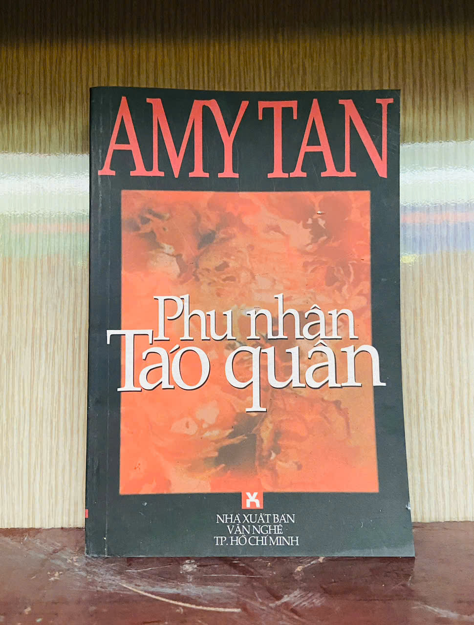 Phu nhân Táo Quân - Amy Tan Văn học nước ngoài VAVO1004