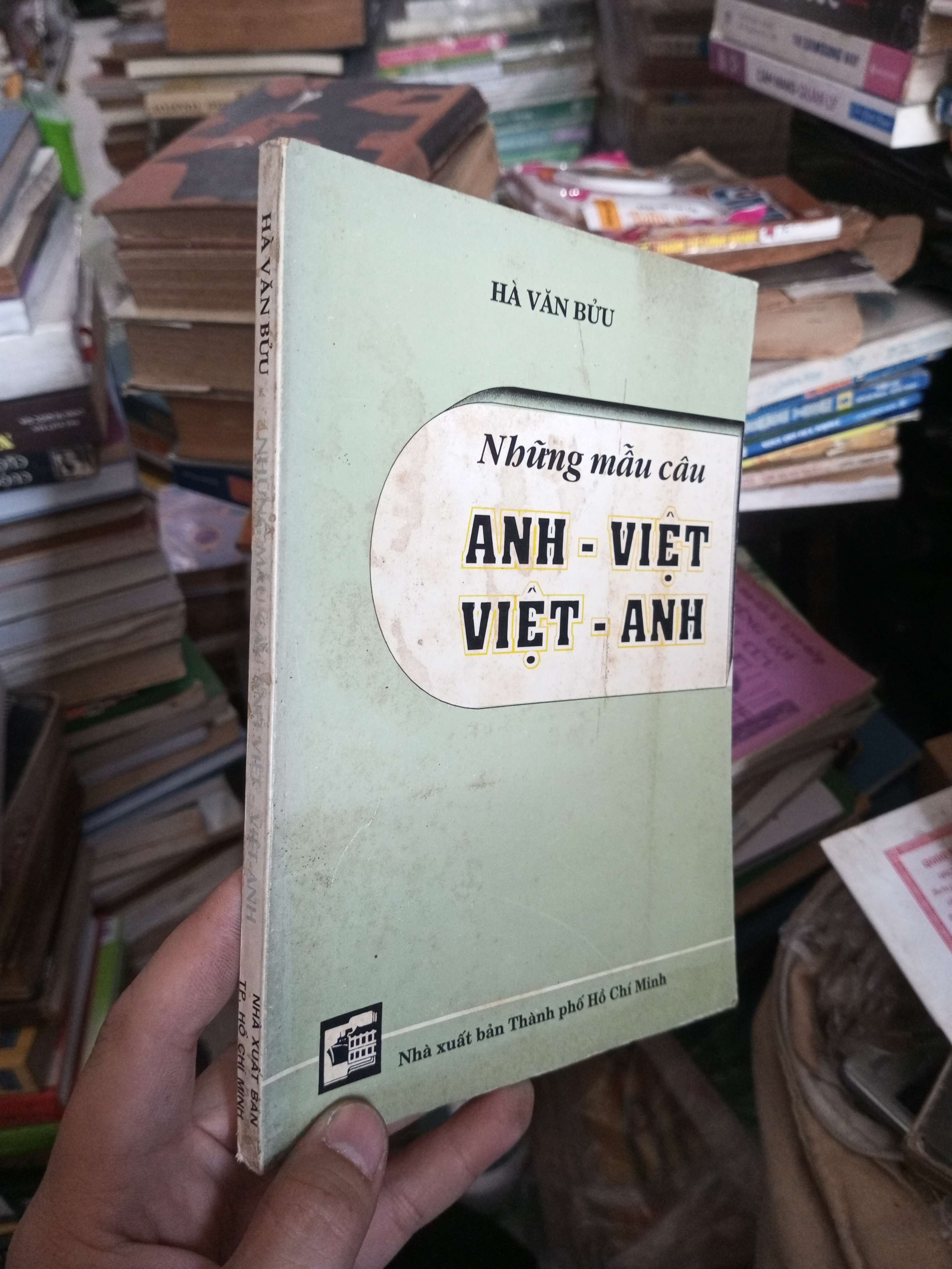 Những mẫu câu Anh-Việt, Việt -Anh 1998 Sách học ngoại ngữ KSX1004
