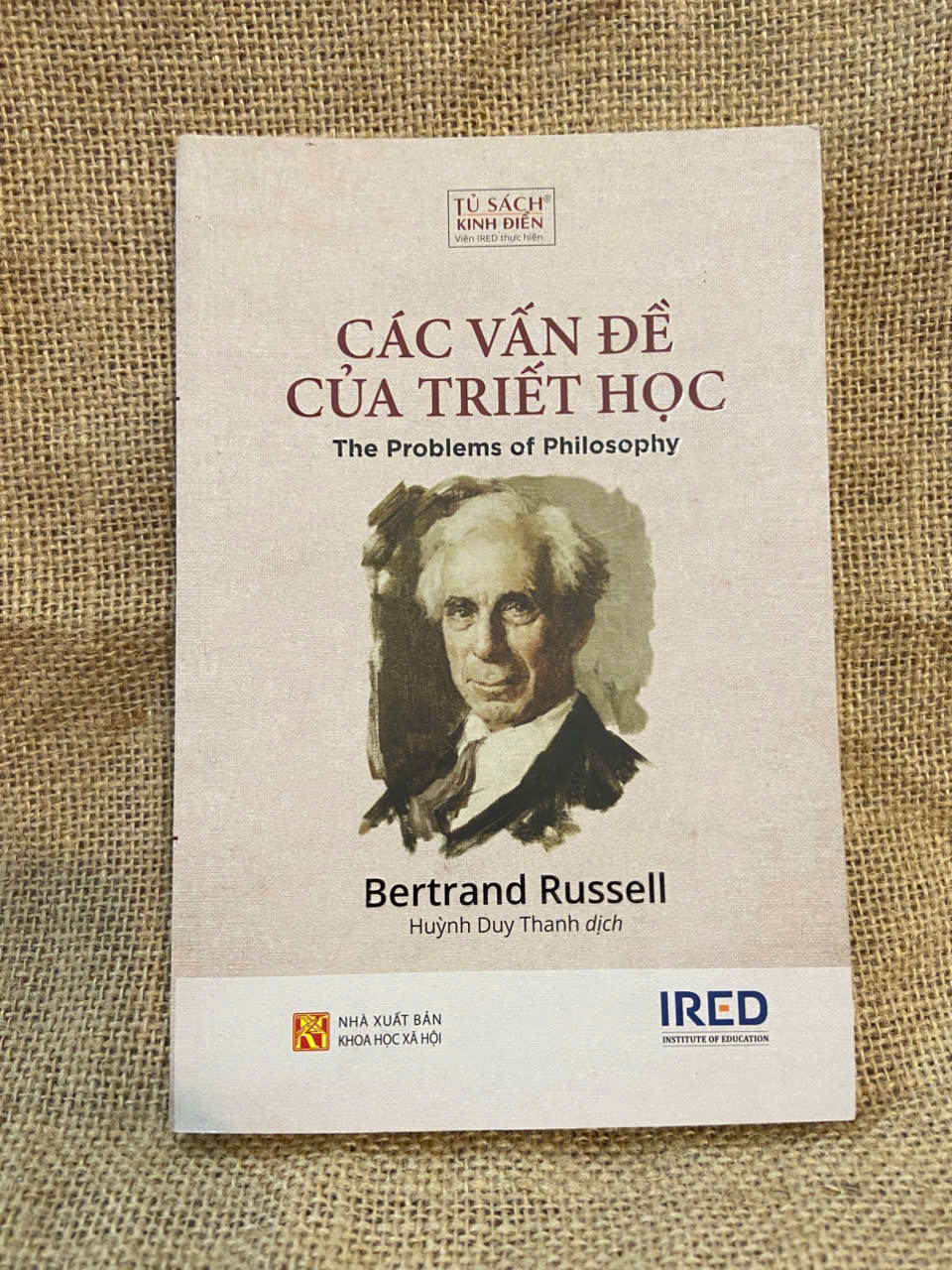 Các vấn đề của Triết học - Bertrand Russell 2021 mới 90% có chữ ký của chủ sở hữu cũ Sách lịch sử - triết học NSX1004