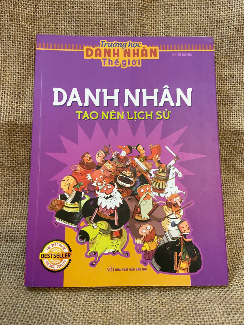 Danh nhân tạo nên lịch sử 2015 mới 90% Sách Danh nhân NSX1004