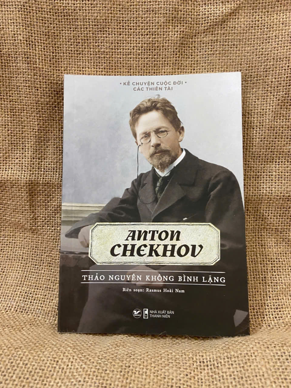 Anton Chekhov: thảo nguyên không bình lặng 2022 mới 90% có chữ ký của chủ sở hữu cũ Sách Danh nhân NSX1004