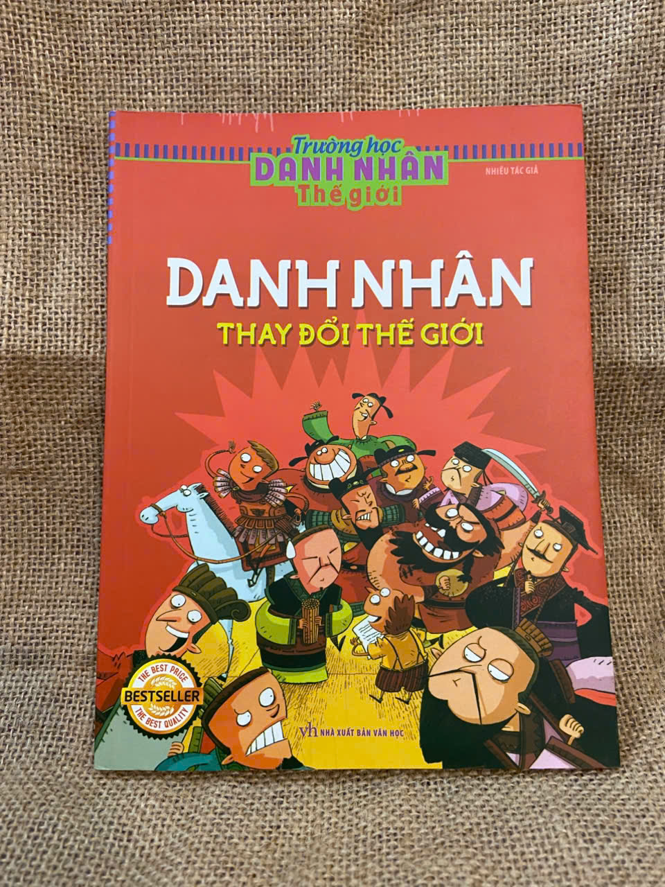 Danh nhân thay đổi thế giới 2015 mới 90% Sách Danh nhân NSX1004