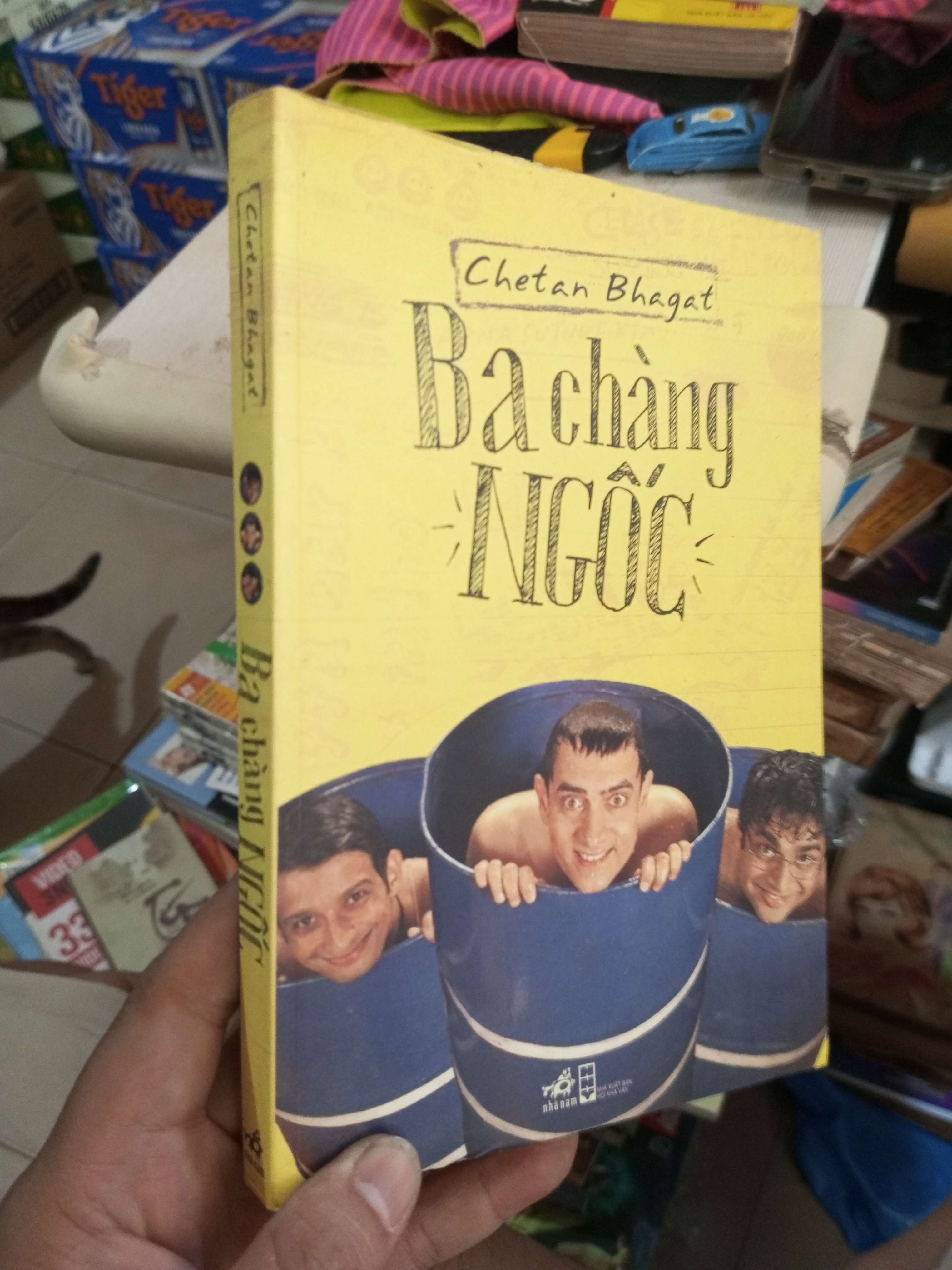 Ba Chàng Ngốc - Chetan Bhagat 2014 mới 80% bẩn Văn học nước ngoài HCM1004 (NSX)