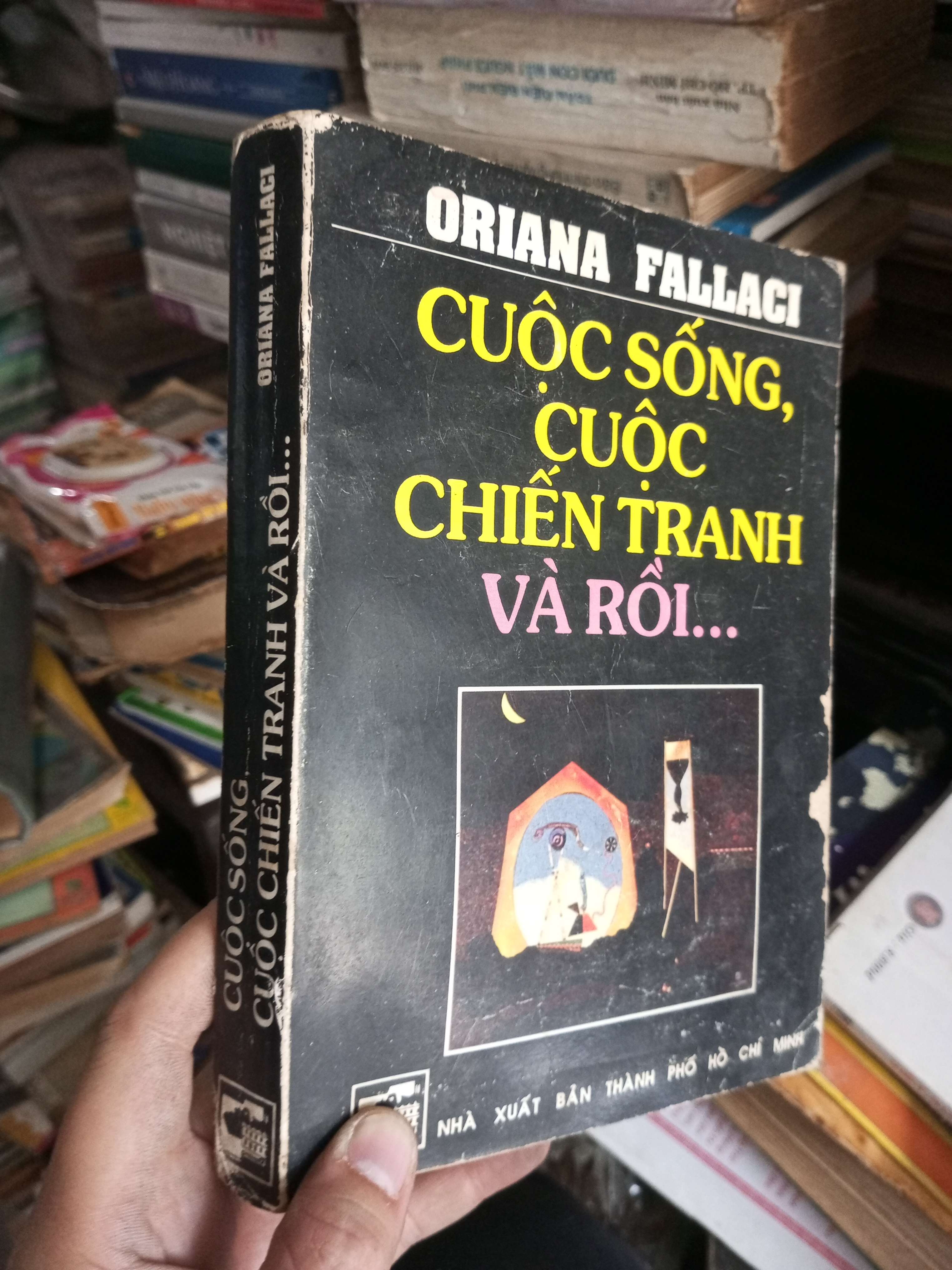 Cuộc sống, cuộc chiến tranh tranh và rồi... 1991 Sách văn học KSX1004