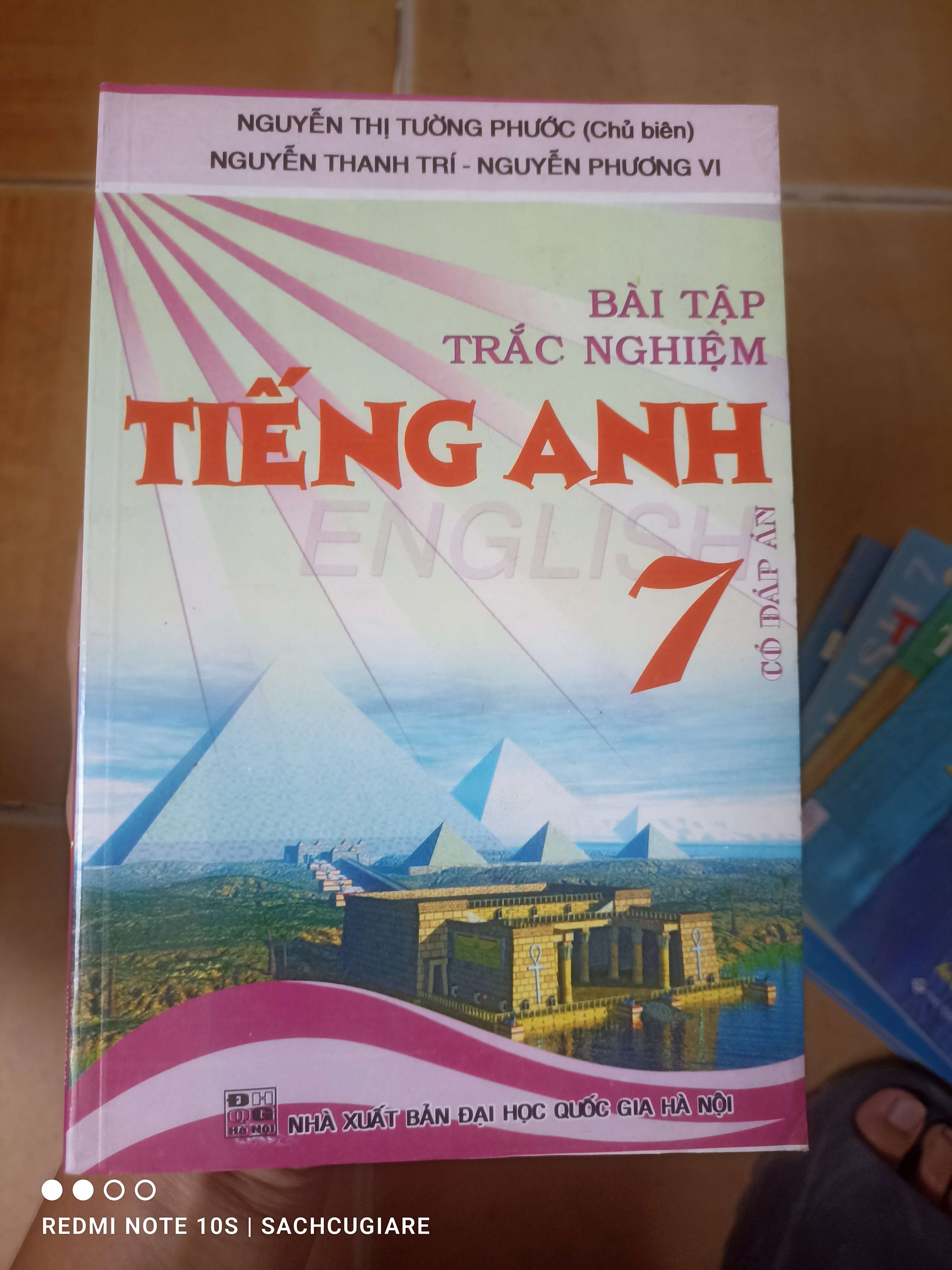 Bài Tập Trắc Nghiệm Tiếng Anh 7 (Có Đáp Án) - Nguyễn Thị Tường Phước, Nguyễn Thanh Trí, Nguyễn Phương Vi 2007 (Tham khảo - luyện thi) VAVO1304-AK3T2