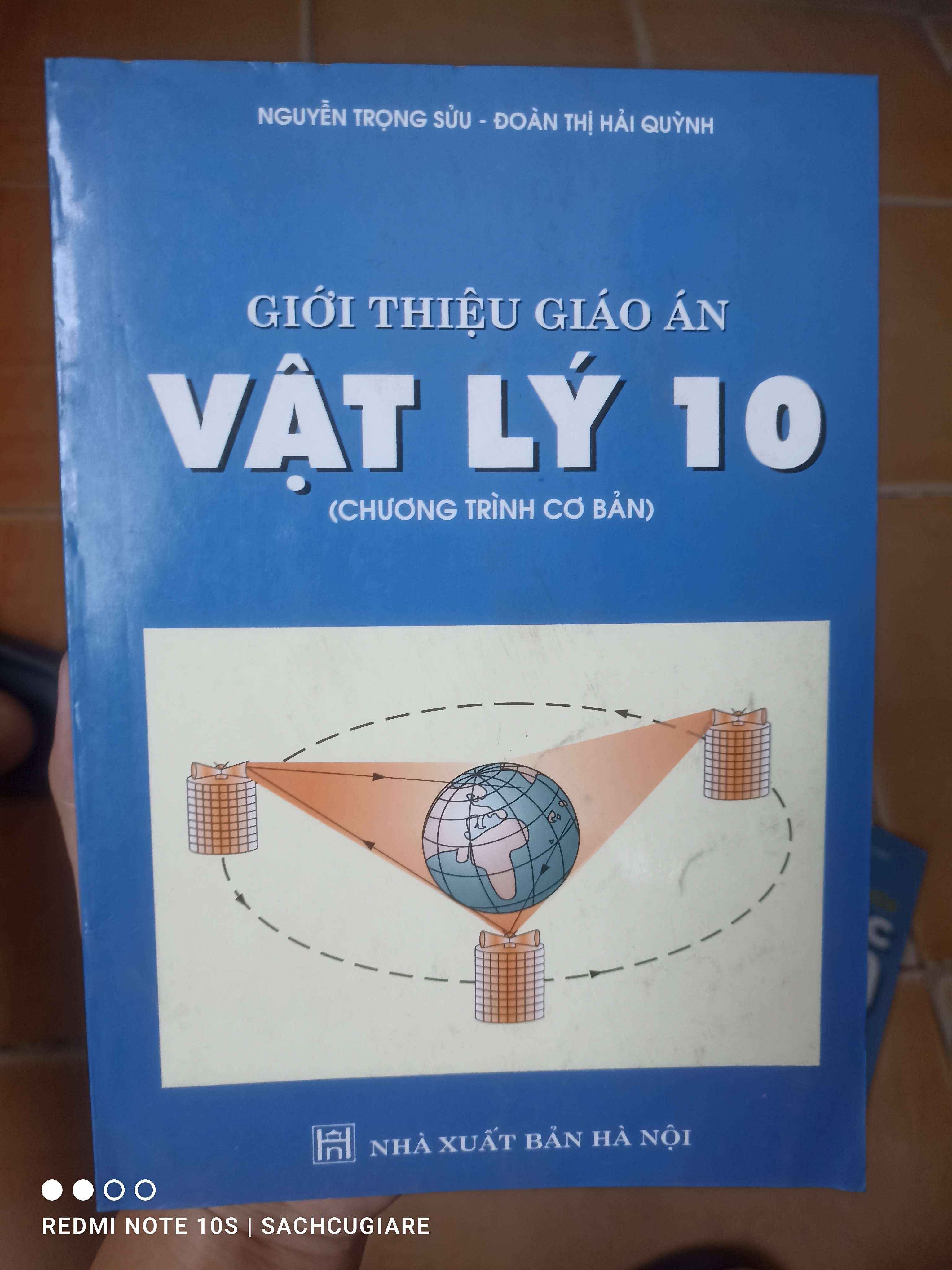Giới Thiệu Giáo Án Vật Lý 10 (Chương Trình Cơ Bản) - Nguyễn Trọng Sửu, Đoàn Thị Hải Quỳnh 2006 (Tham khảo - luyện thi) VAVO1304-AK3T2
