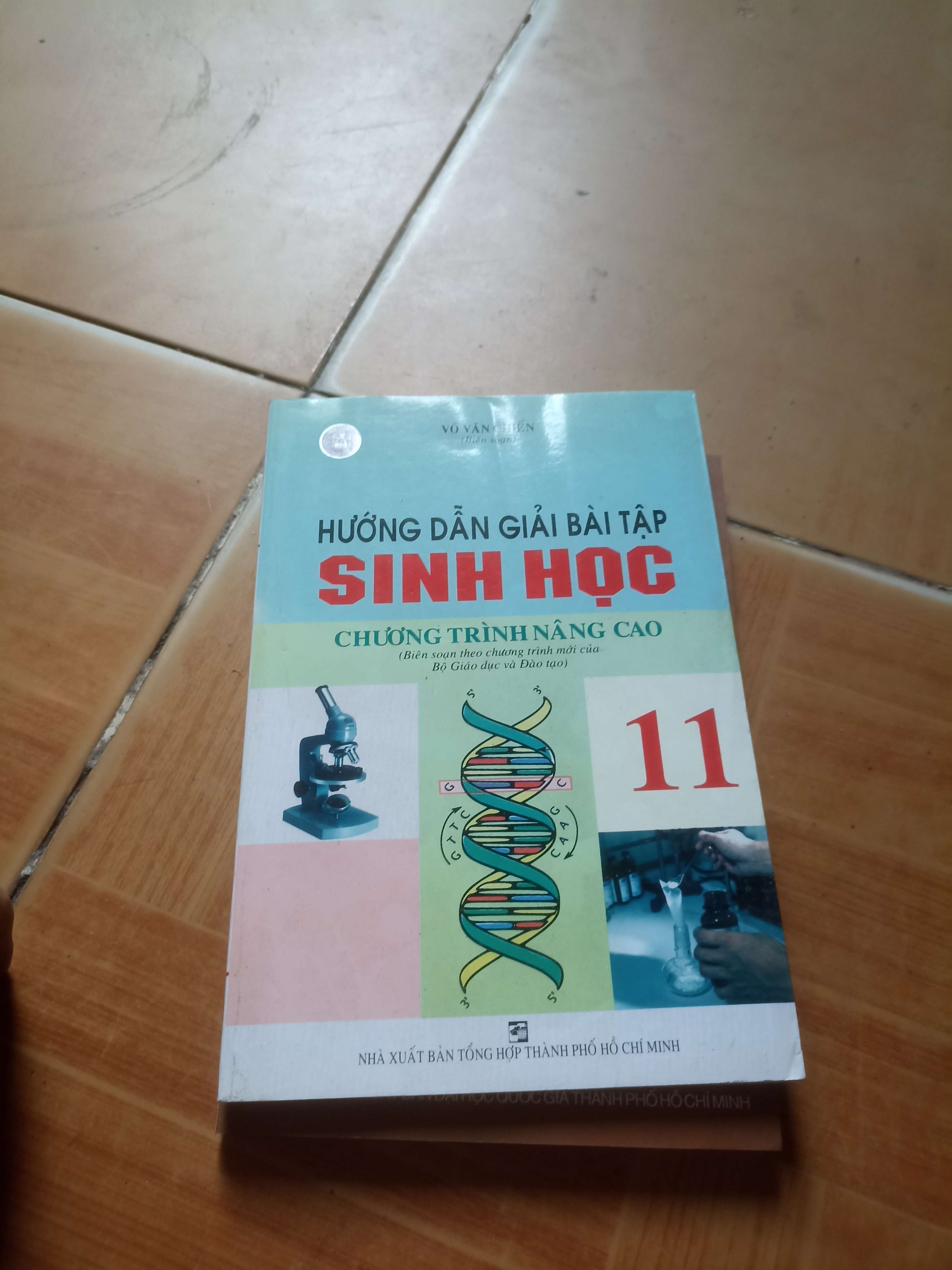 Hướng dẫn giải bài tập sinh học 11 chương trình nâng cao - Văn Chiến 2008 (Giáo khoa) VAVO1304-AK3ST2