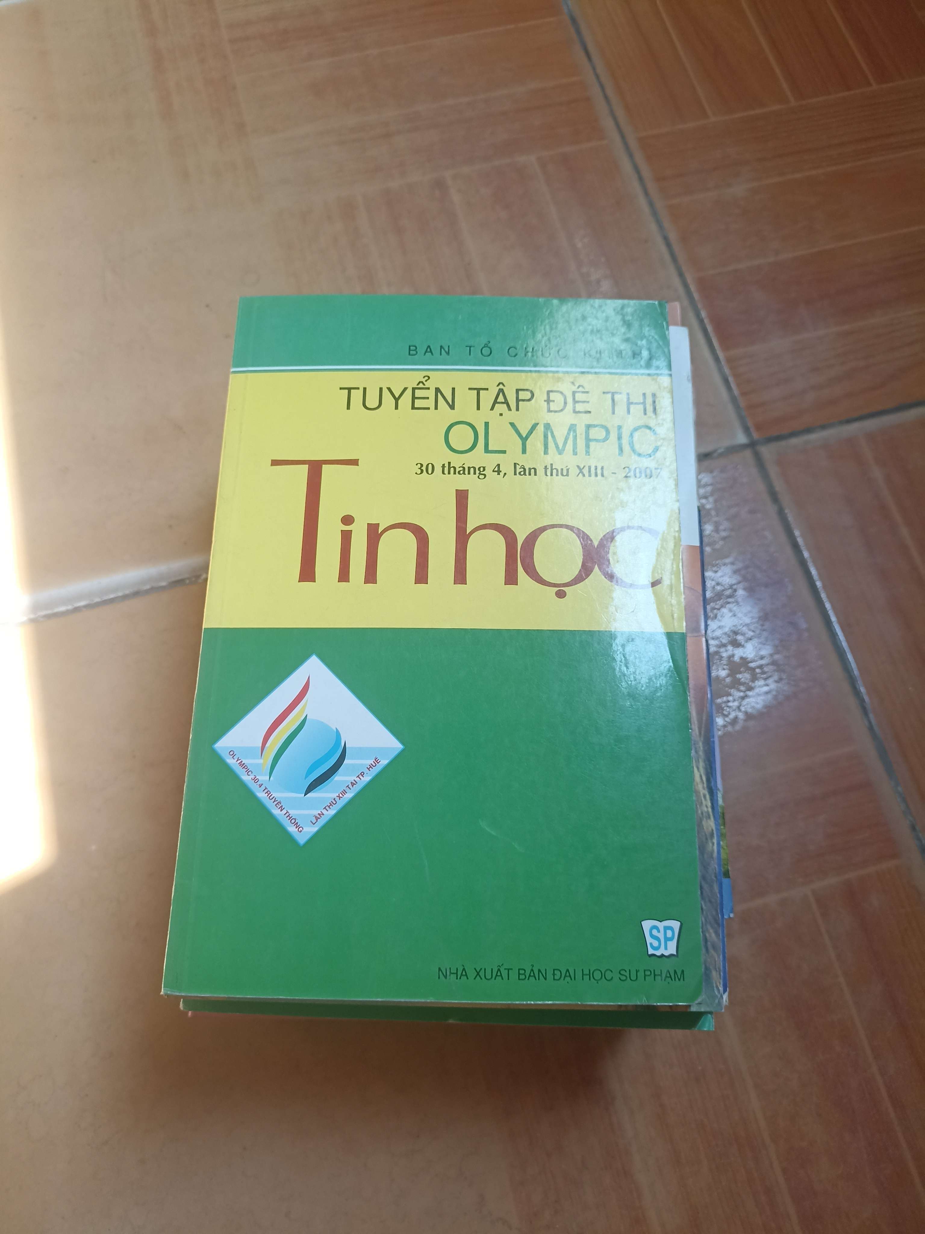 Tuyển Tập Đề Thi Olympic 30 Tháng 4 Lần Thứ 13 - 2007 Tin Học 2007 (Tham khảo - luyện thi) VAVO1304-AK3ST2