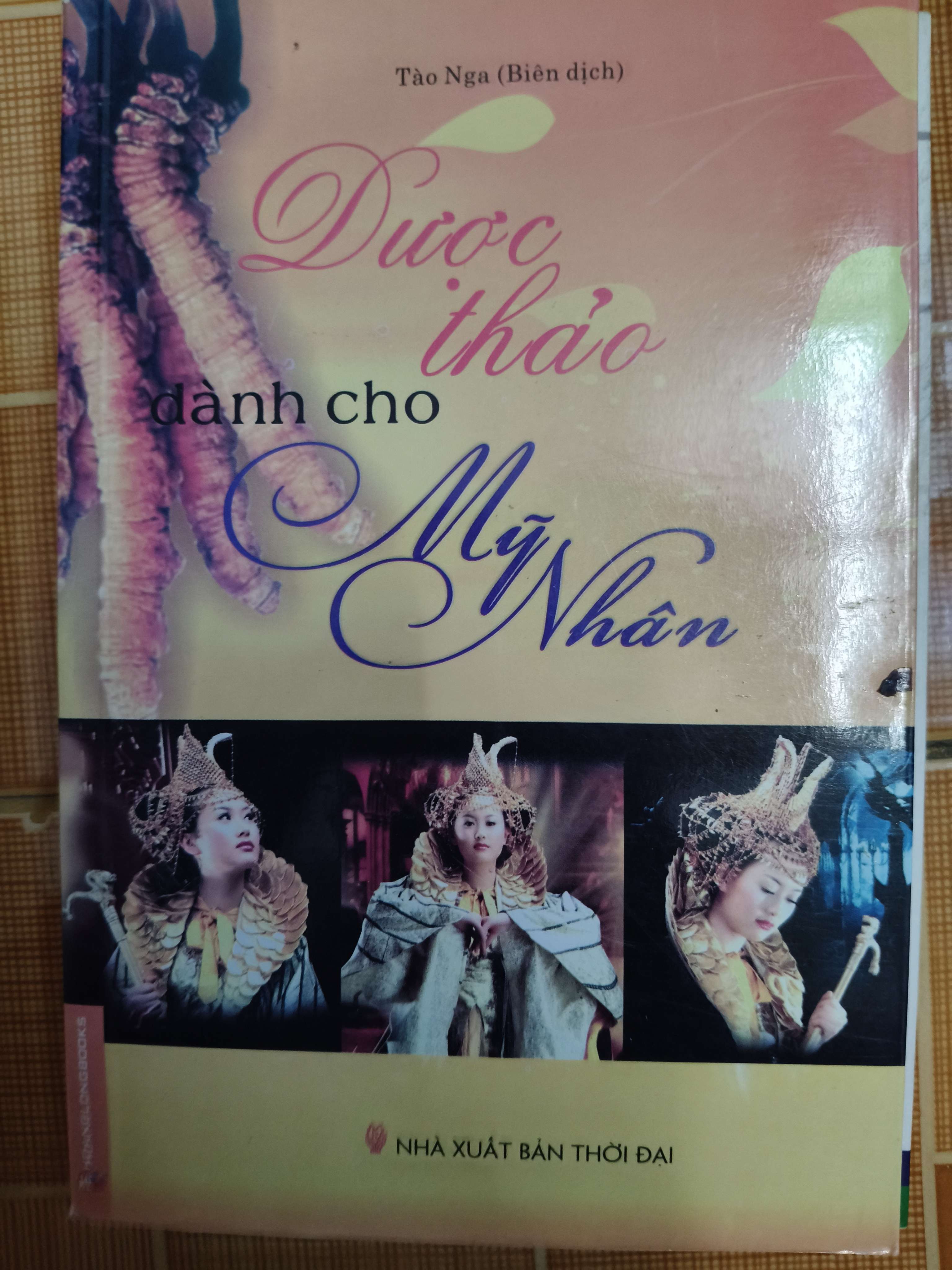 Dược thảo dành cho mỹ nhân - 2012 - 198 trang (Sách Y học - Sức khỏe - Thể thao) ANTQ1304