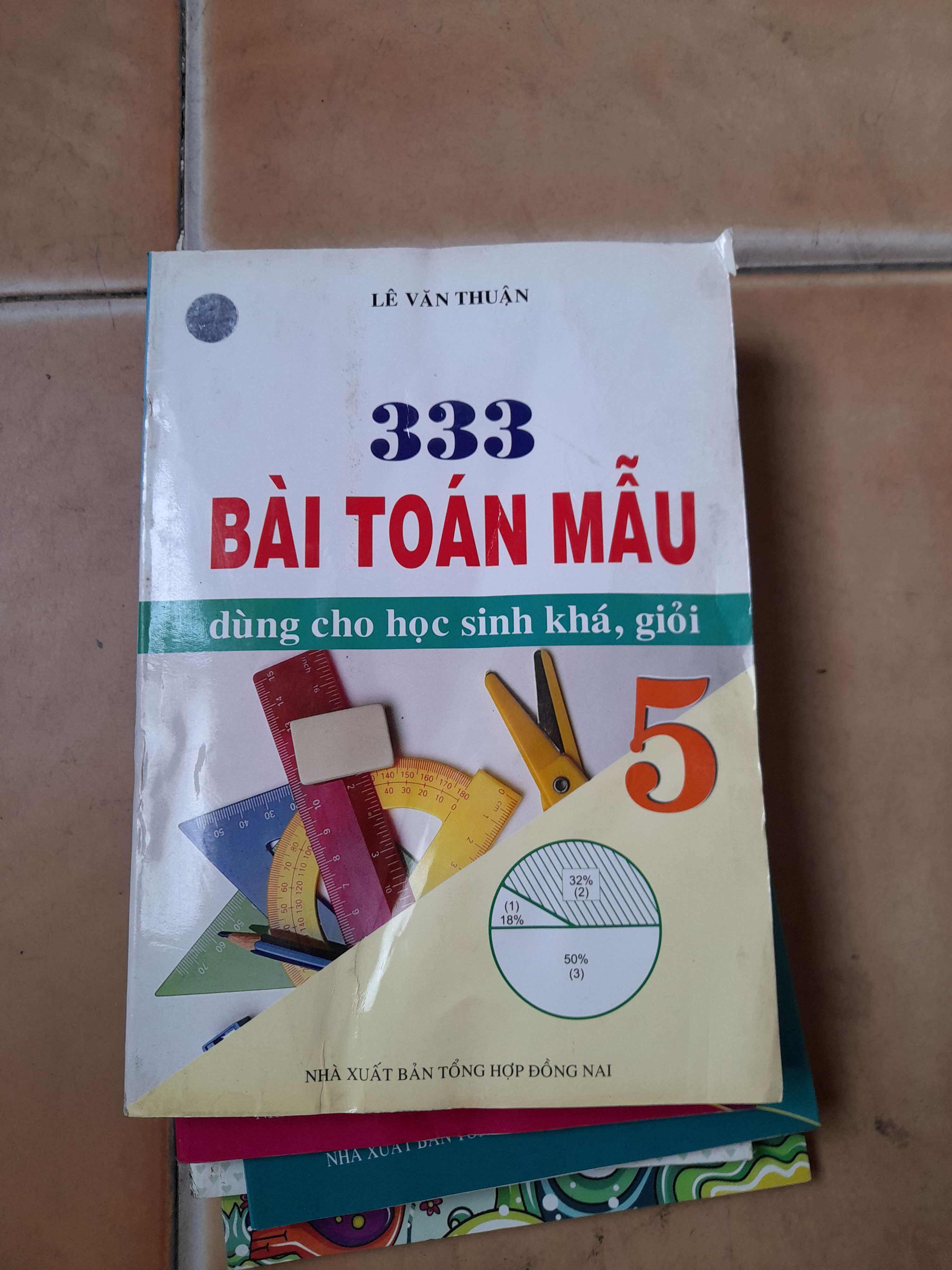 333 Bài Toán Mẫu 5 Dùng Cho Học Sinh Khá, Giỏi - Lê Văn Thuận 2006 (Tham khảo - luyện thi) VAVO1304-AK3ST1