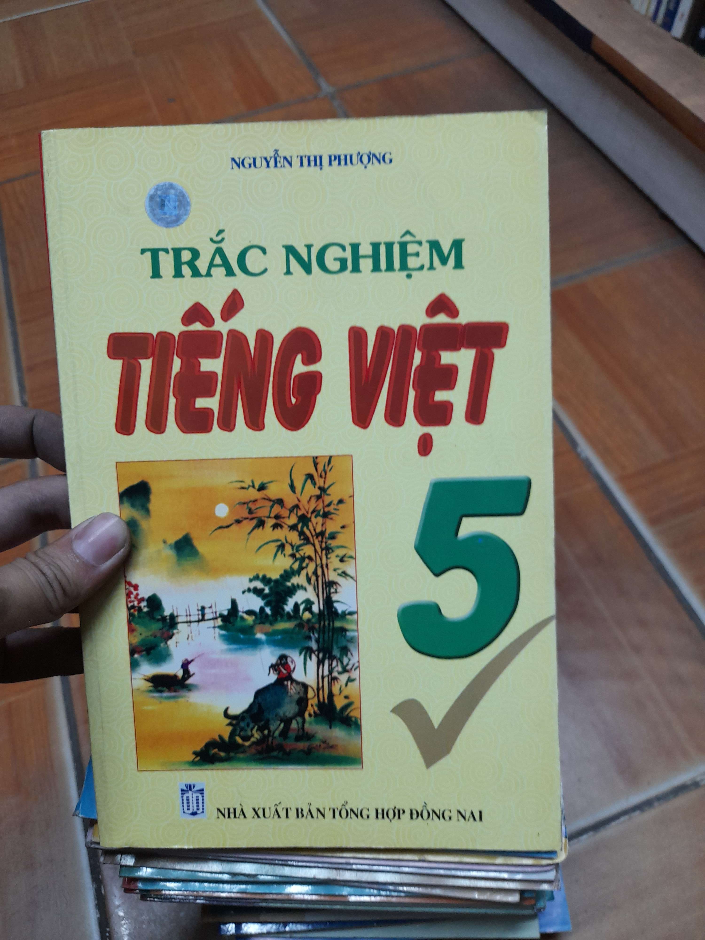 Trắc Nghiệm Tiếng Việt 5 – Nguyễn Thị Phượng 2007 (Tham khảo - luyện thi) VAVO1304-AK3ST1