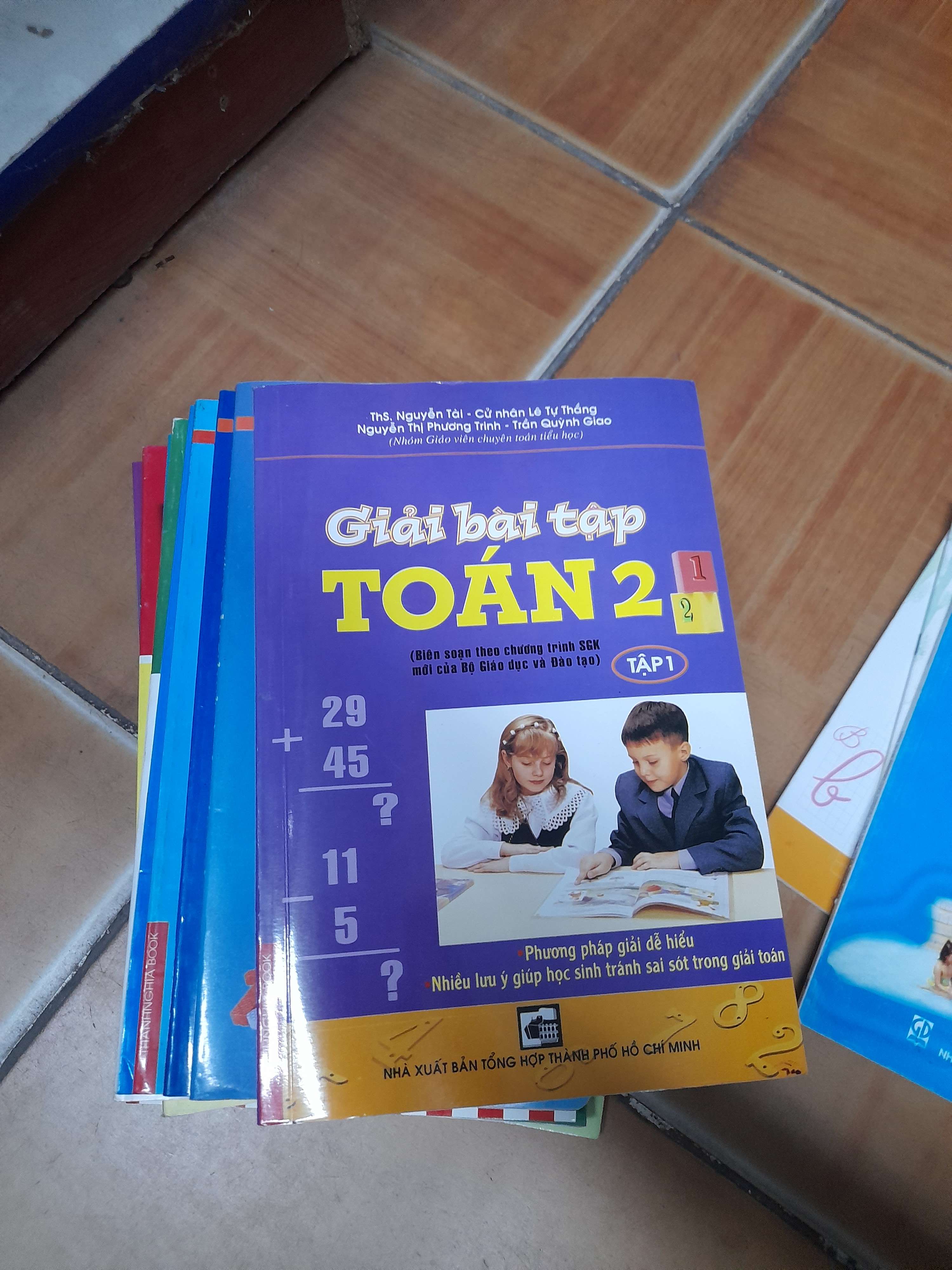 Giải Bài Tập Toán 2 (Tập 1) - Nguyễn Tài, Lê Tự Thắng, Nguyễn Thị Phương Trinh, Trần Quỳnh Giao 2008 (Tham khảo - luyện thi) VAVO1304-AK3ST1