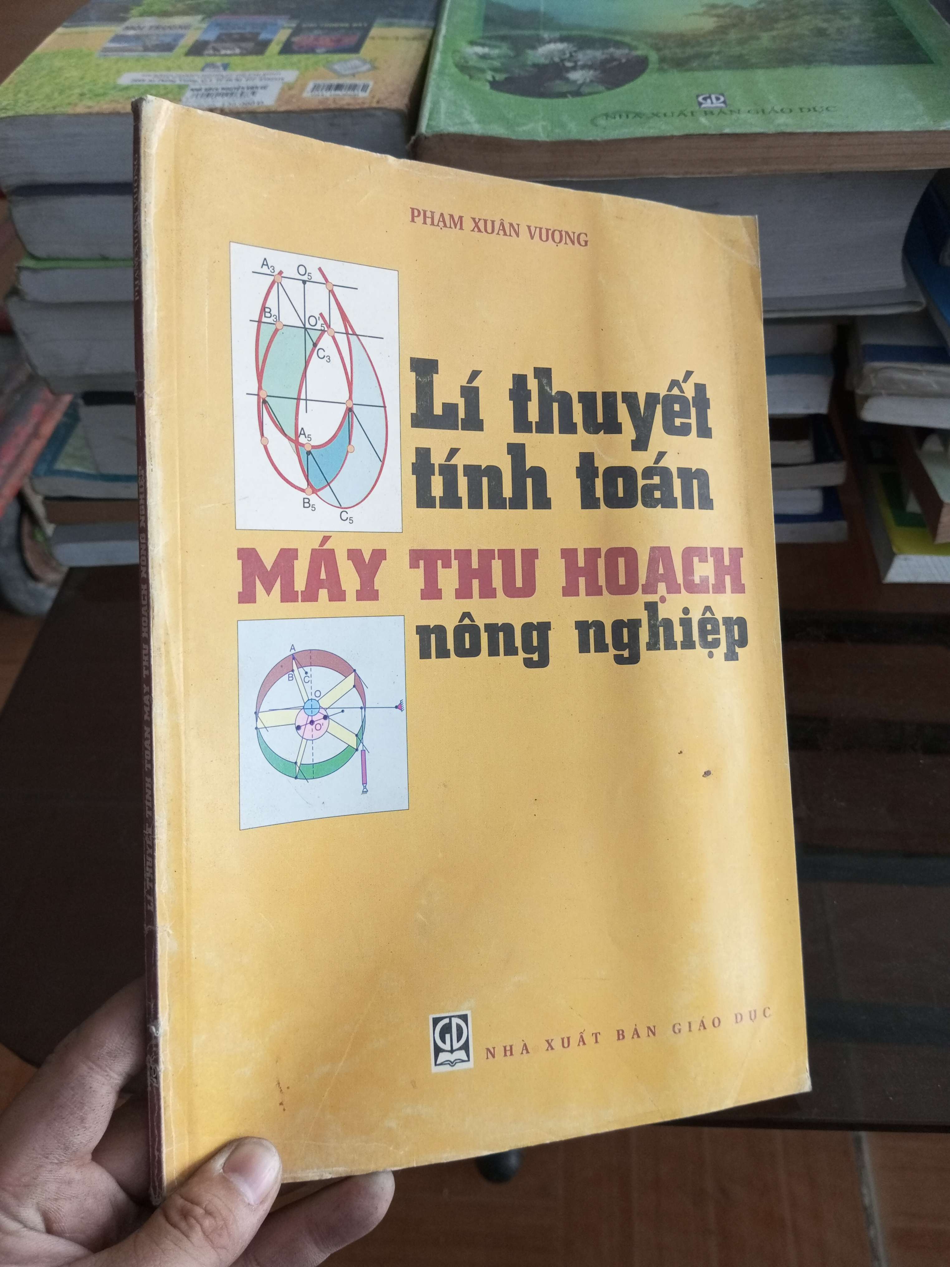 Lí thuyết tính toán máy thu hoạch nông nghiệp - Xuân Vượng 2000 (Sách giáo khoa - giáo trình) VAVO1304-A0