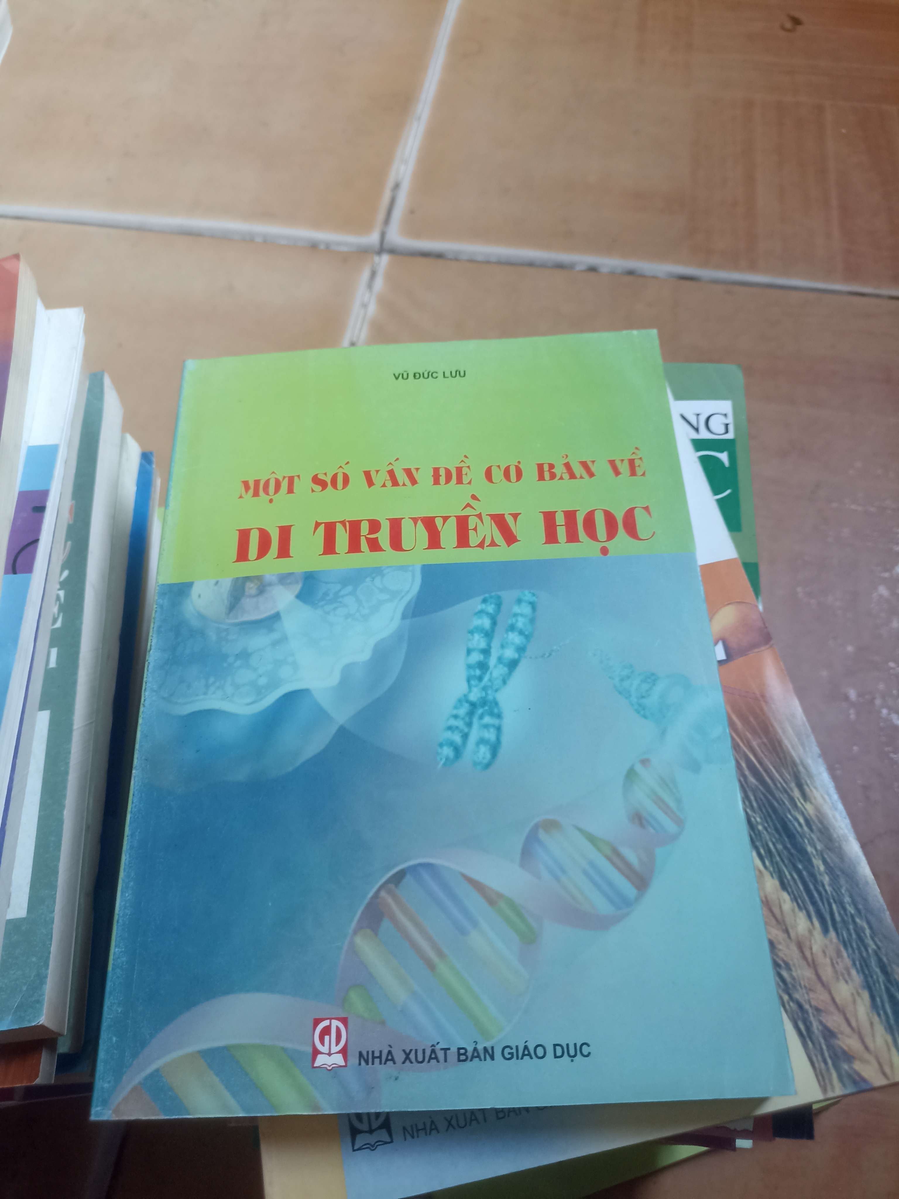 Một số vấn đề cơ bản về di truyền học - Đức Lưu 2007 (Sách giáo khoa - giáo trình) VAVO1304-AK4T1
