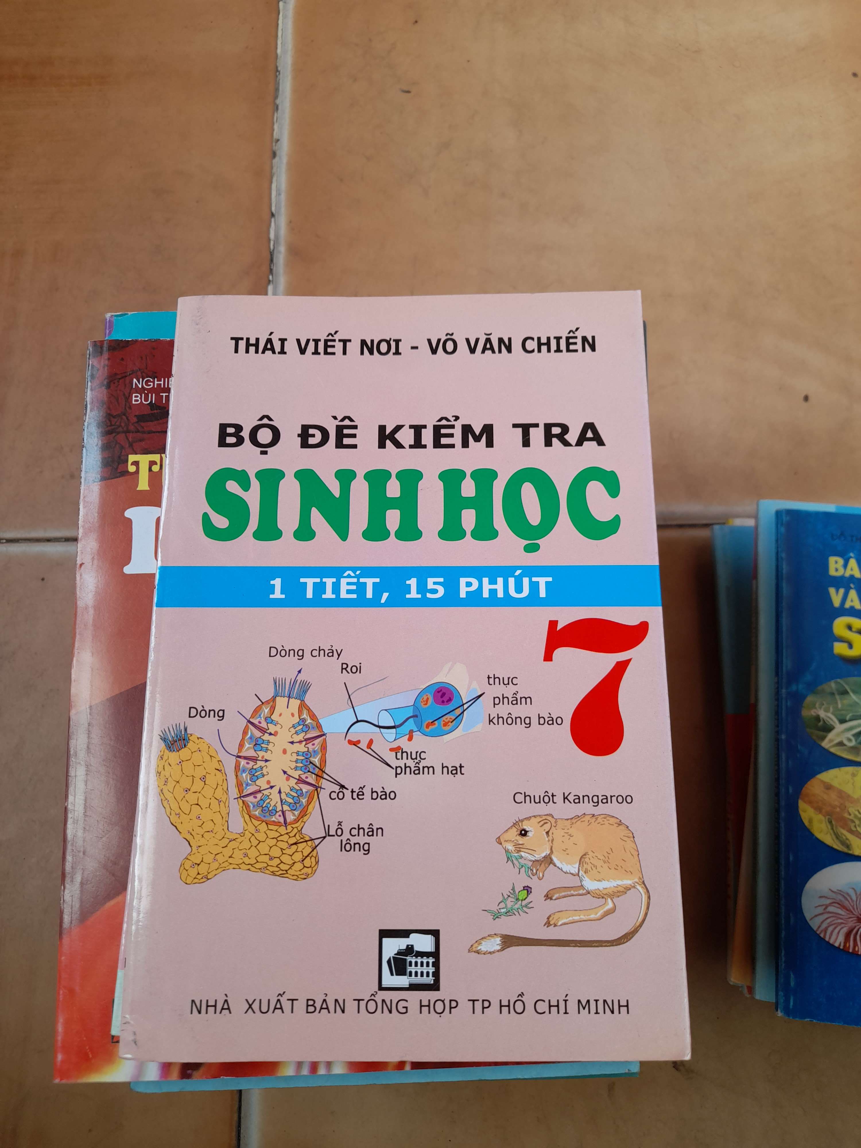 Bộ Đề Kiểm Tra Sinh Học 7 (1 Tiết, 15 Phút) - Thái Viết Nơi, Võ Văn Chiến 2011 (Tham khảo - luyện thi) VAVO1304-AK3T4