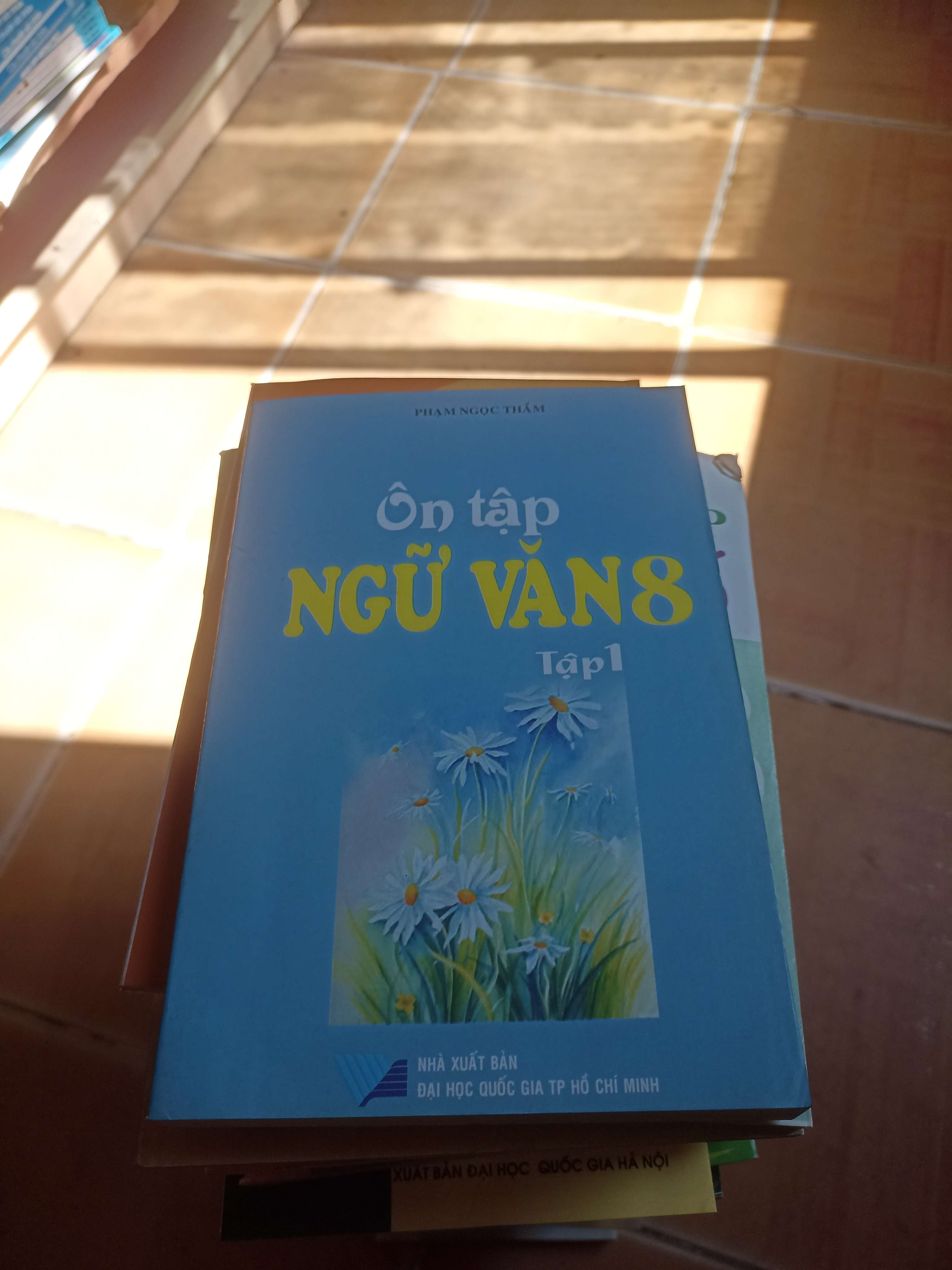 Ôn tập ngữ văn 8 tập 1 - Ngọc Thắm 2007 (Giáo khoa) VAVO1304-AK3ST3