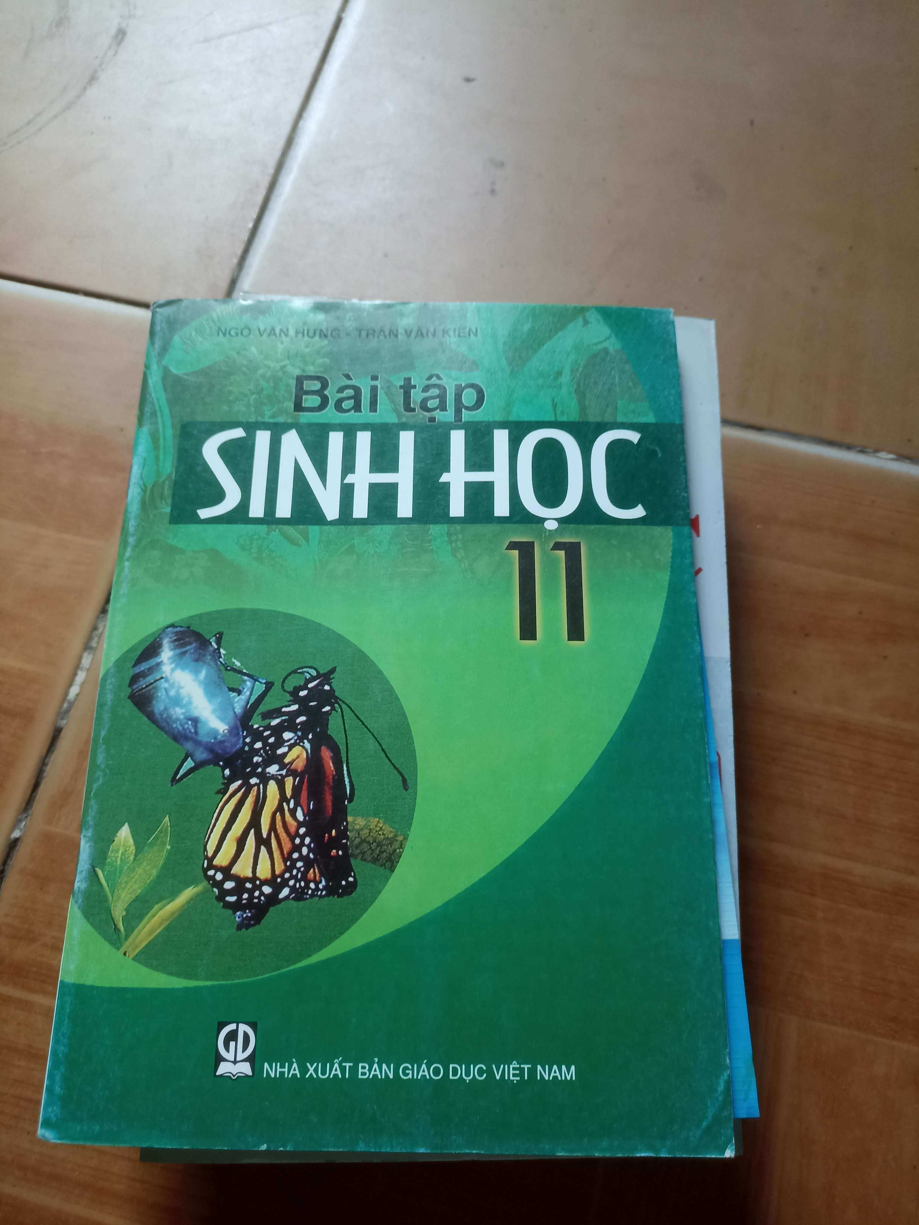Bài tập sinh học 11 - Văn Hưng 2010 (Giáo khoa) VAVO1304-AK3ST2