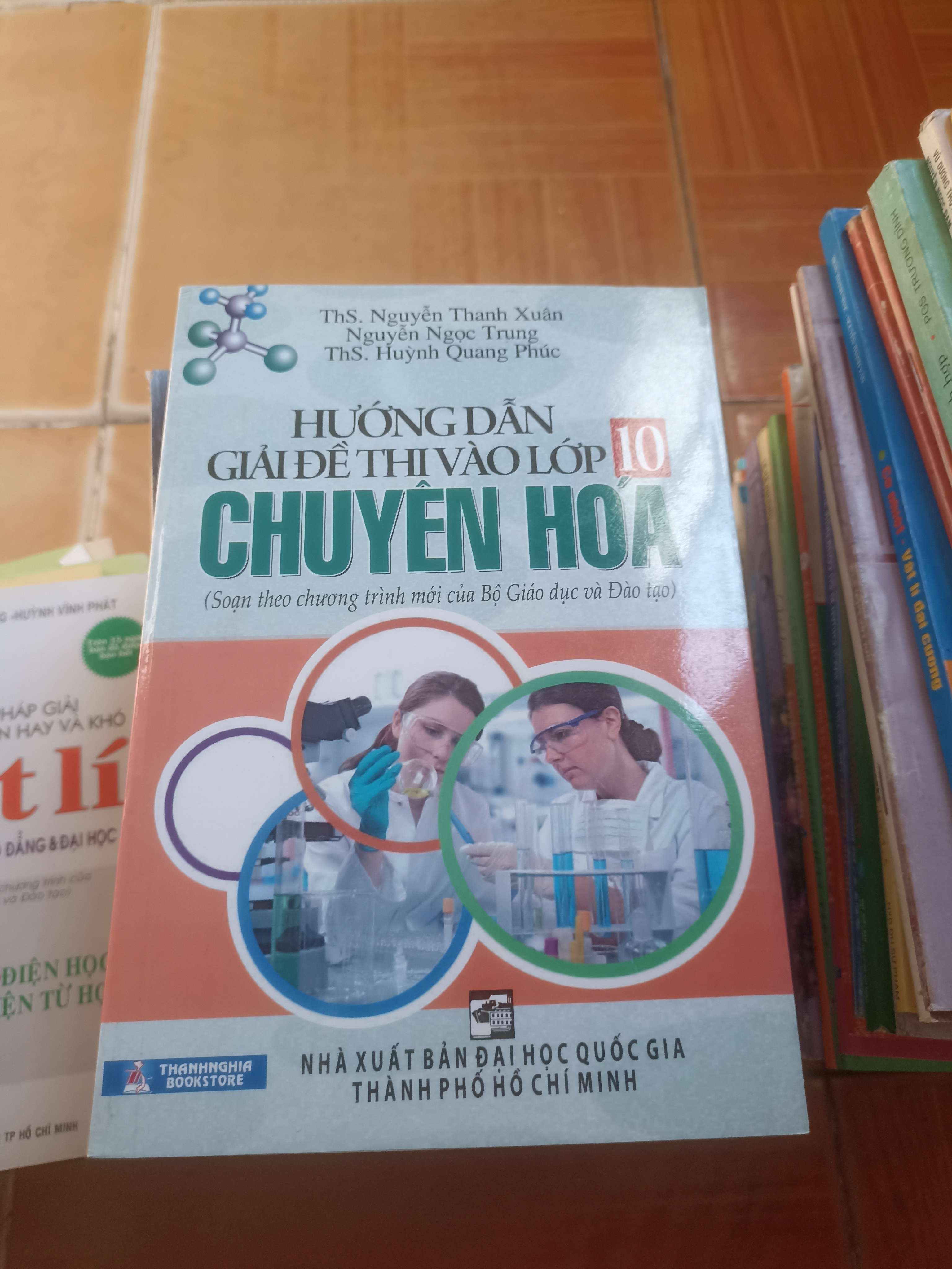 Hướng dẫn giải đề thi vào lớp 10 chuyên hoá - Thanh Xuân 2012 (Tham khảo - luyện thi) VAVO1304-AK3ST4