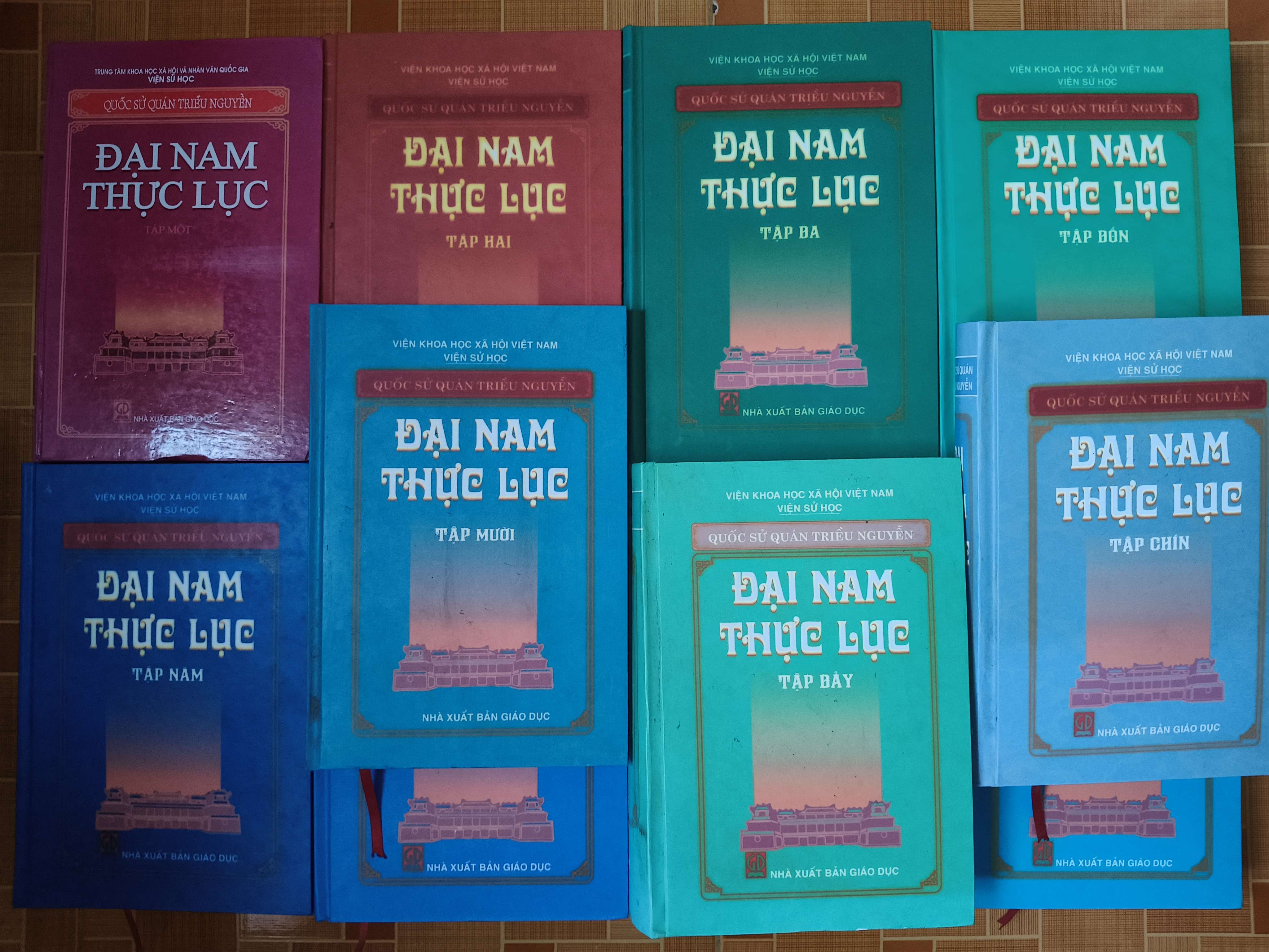 Remake Đại nam thực lục - 9330 trang - Bìa cứng (Lịch sử Việt Nam) ANTQ1304
