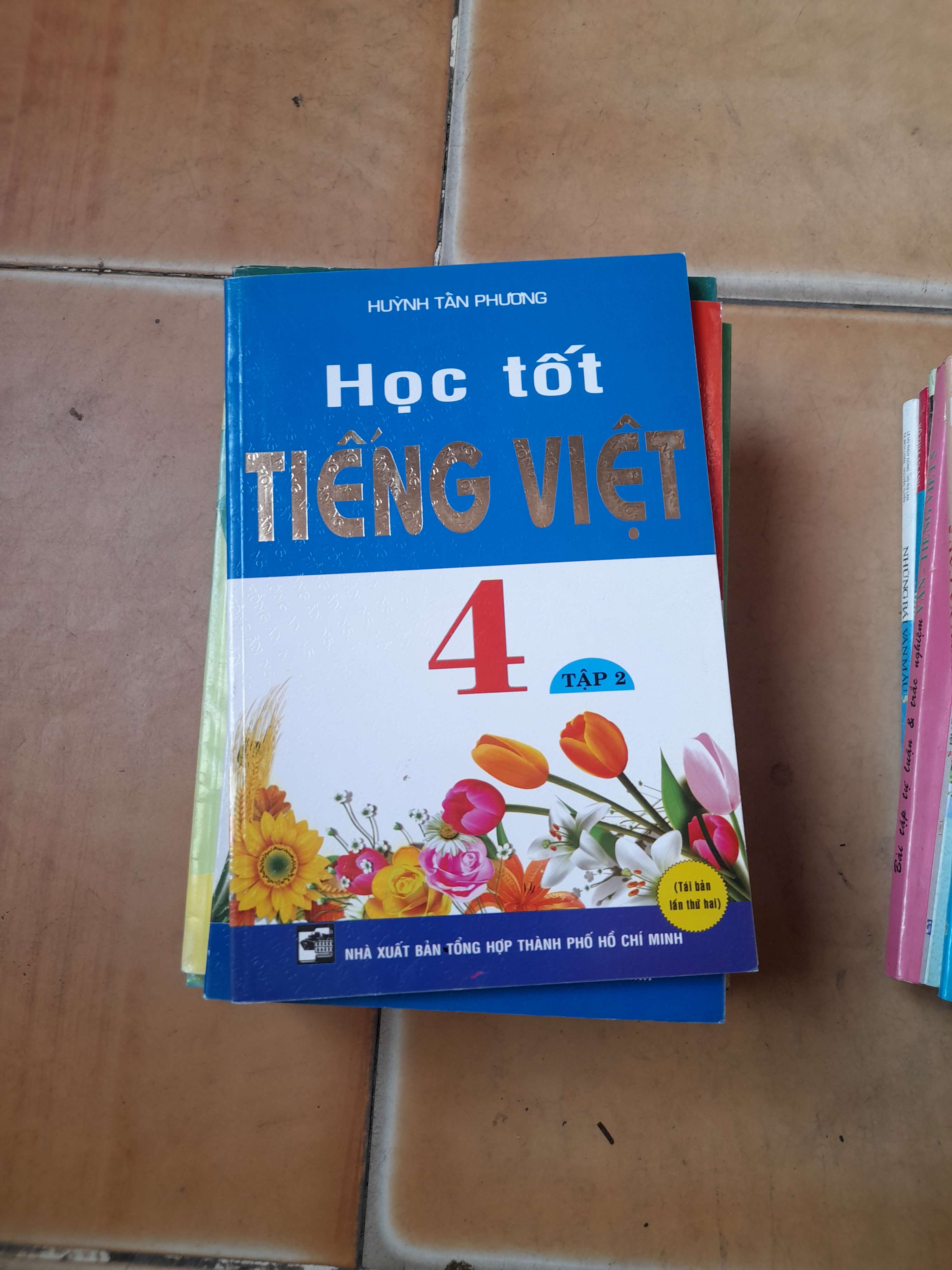 Học Tốt Tiếng Việt 4 (Tập 2) - Huỳnh Tấn Phương 2013 (Tham khảo - luyện thi) VAVO1304-AK3ST1
