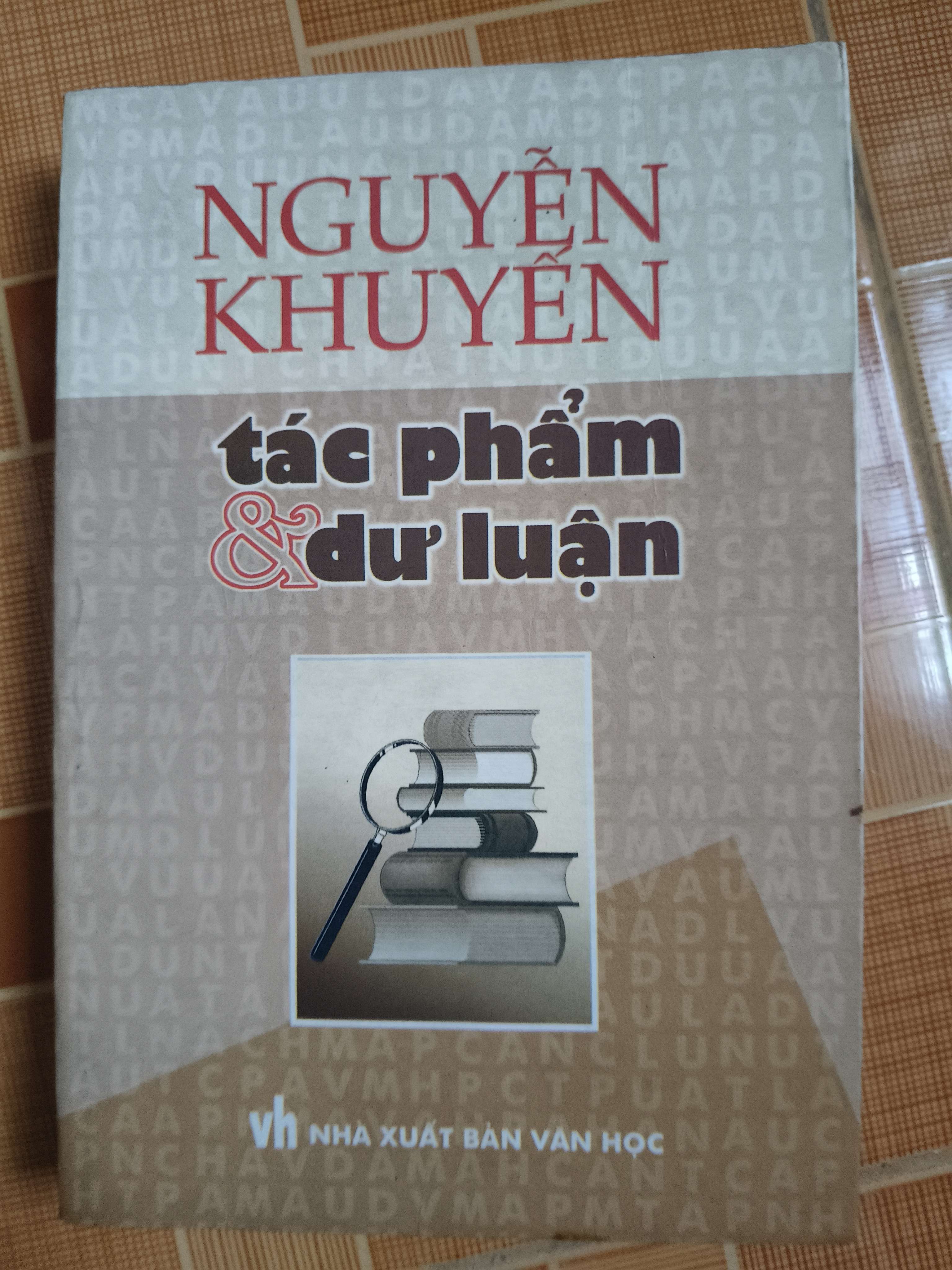 Nguyễn Khuyến tác phẩm và dư luận - 2002 - 455 trang (Văn học Việt Nam) ANTQ1304