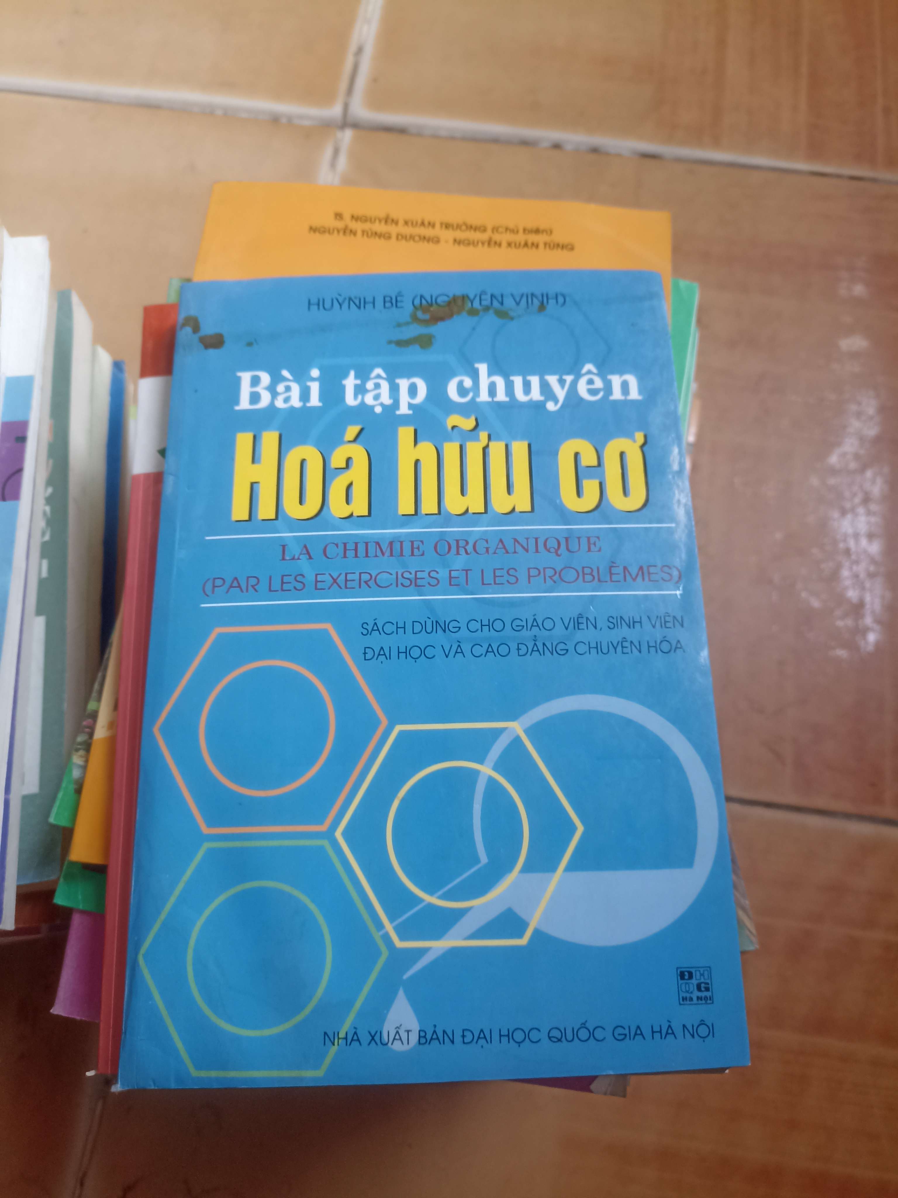 Bài tập chuyên hoá hữu cơ - Hùynh Bê 2007 (Tham khảo - luyện thi) VAVO1304-AK4T1