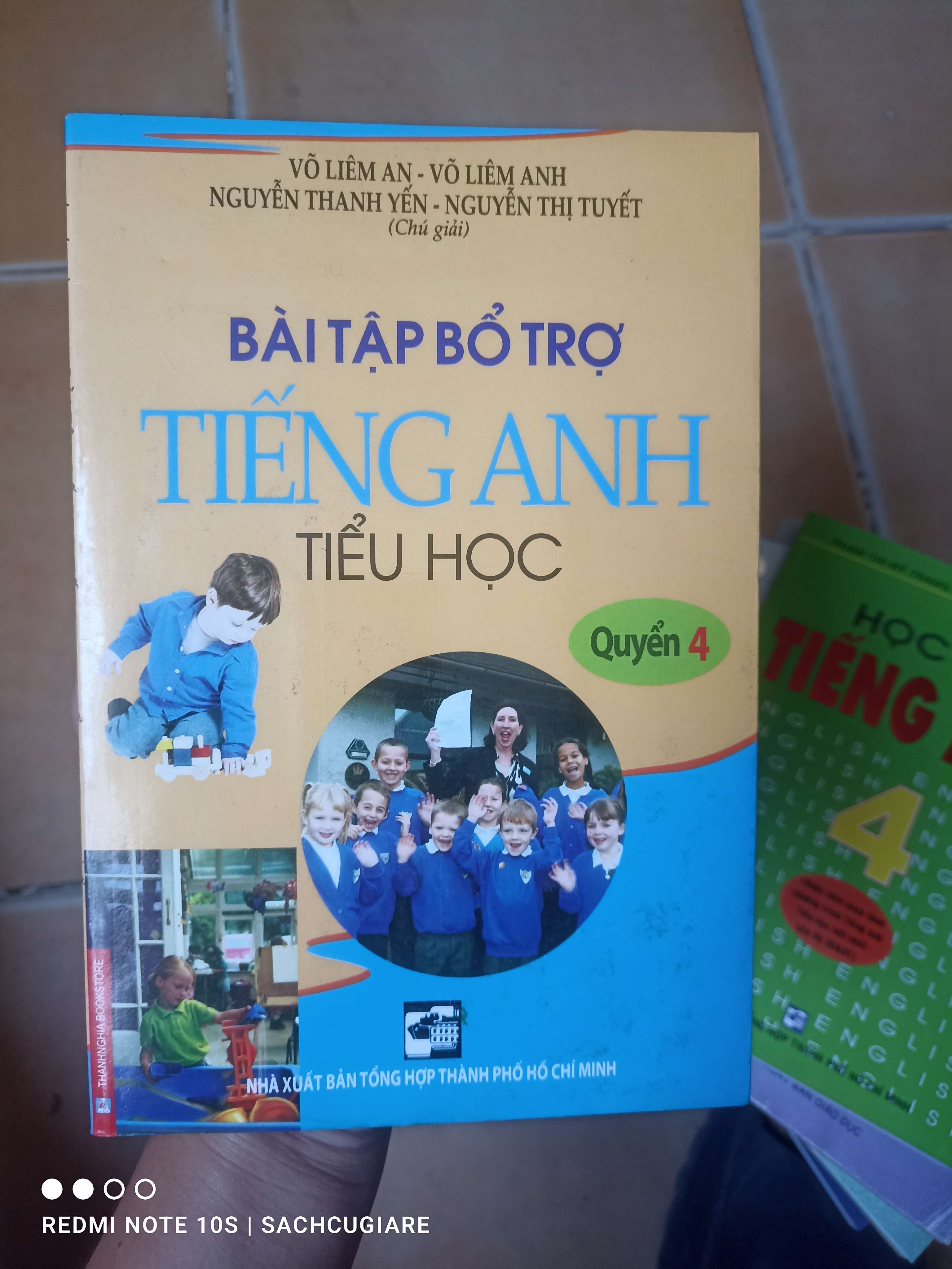 Bài Tập Bổ Trợ Tiếng Anh Tiểu Học (Quyển 4) - Võ Liêm An, Võ Liêm Anh, Nguyễn Thanh Yến, Nguyễn Thị Tuyết 2009 (Sách tự học tiếng Anh) VAVO1304-AK3T2