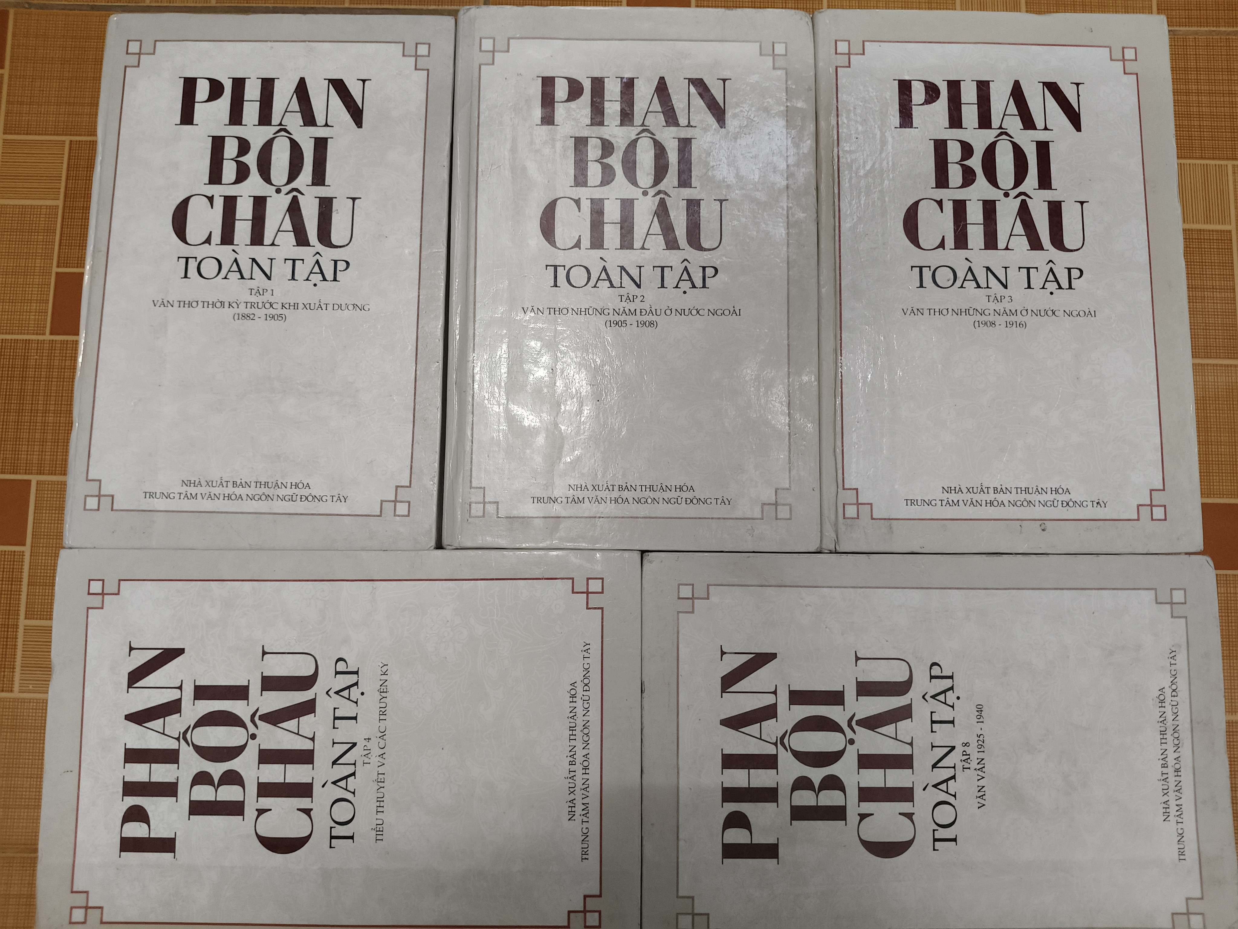 Phan Bội Châu toàn tập (tập 1,2,3,4,8 từng bị ẩm mép, không mốc) - 2001 - 3022 trang - Bìa cứng - Kt 16 x 24 (Lịch sử Việt Nam) ANTQ1304