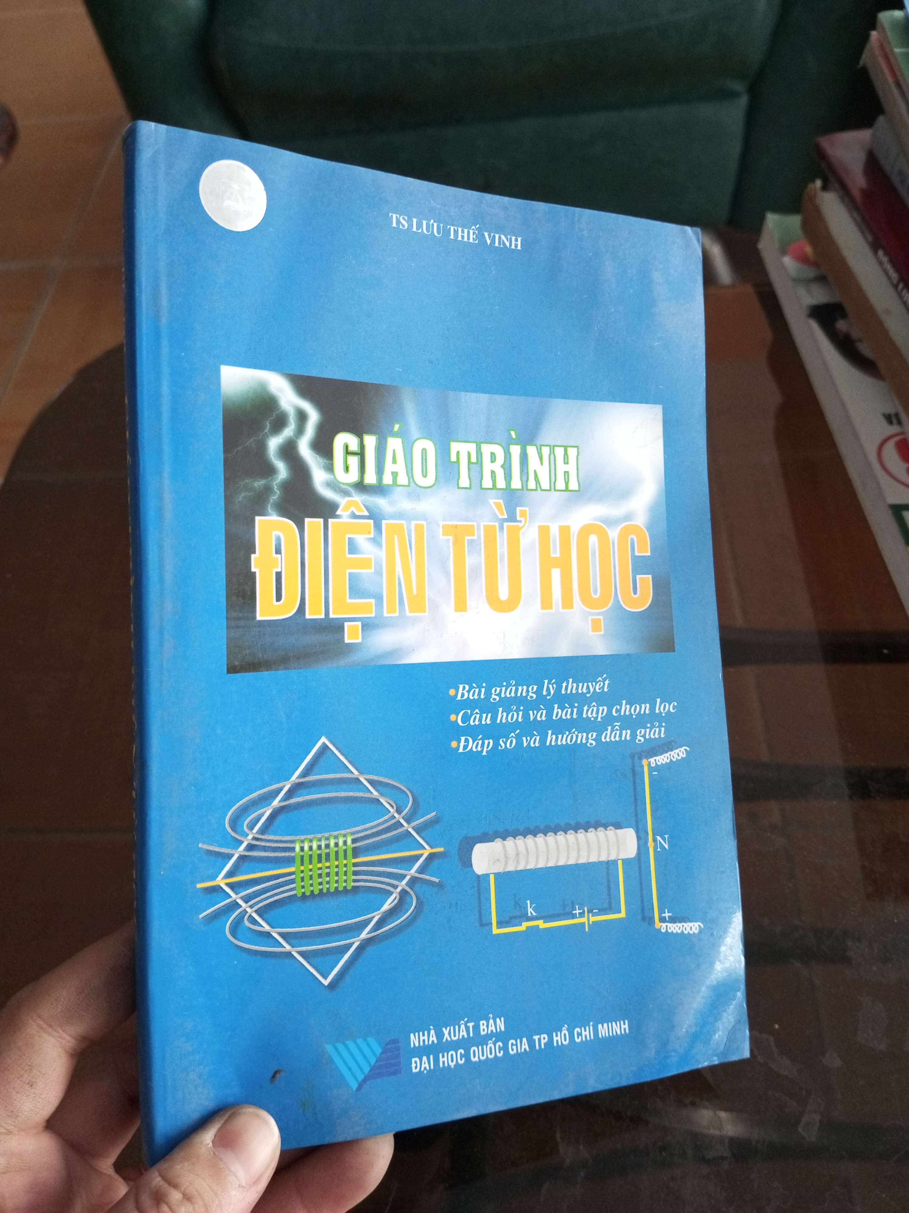 Giáo trình điện từ học - Thế Vinh 2008 (Sách giáo khoa - giáo trình) VAVO1304-A0