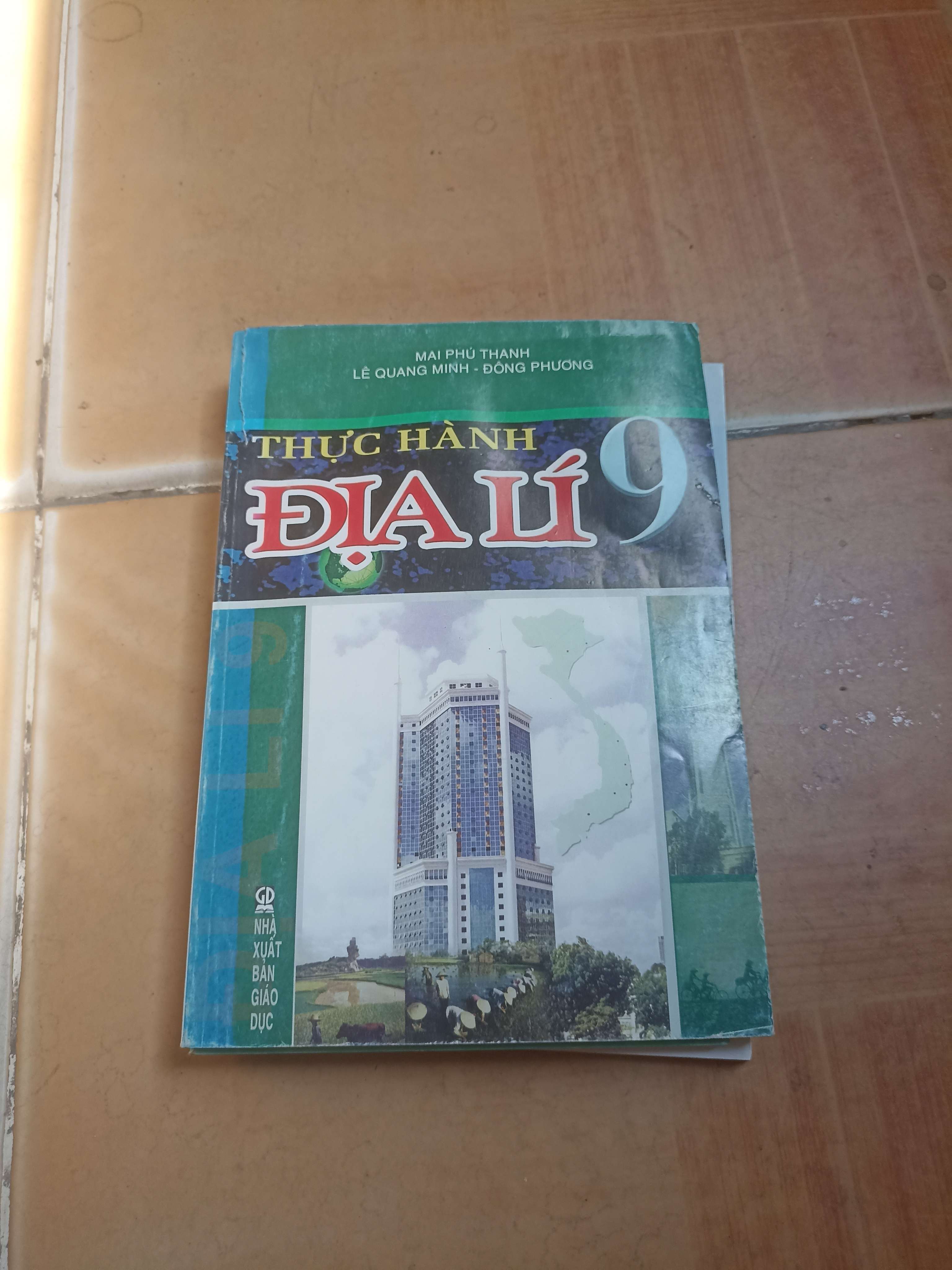 Thực Hành Địa Lí 9 – Mai Phú Thanh, Lê Quang Minh, Đông Phương 2008 (Giáo khoa) VAVO1304-AK3ST2