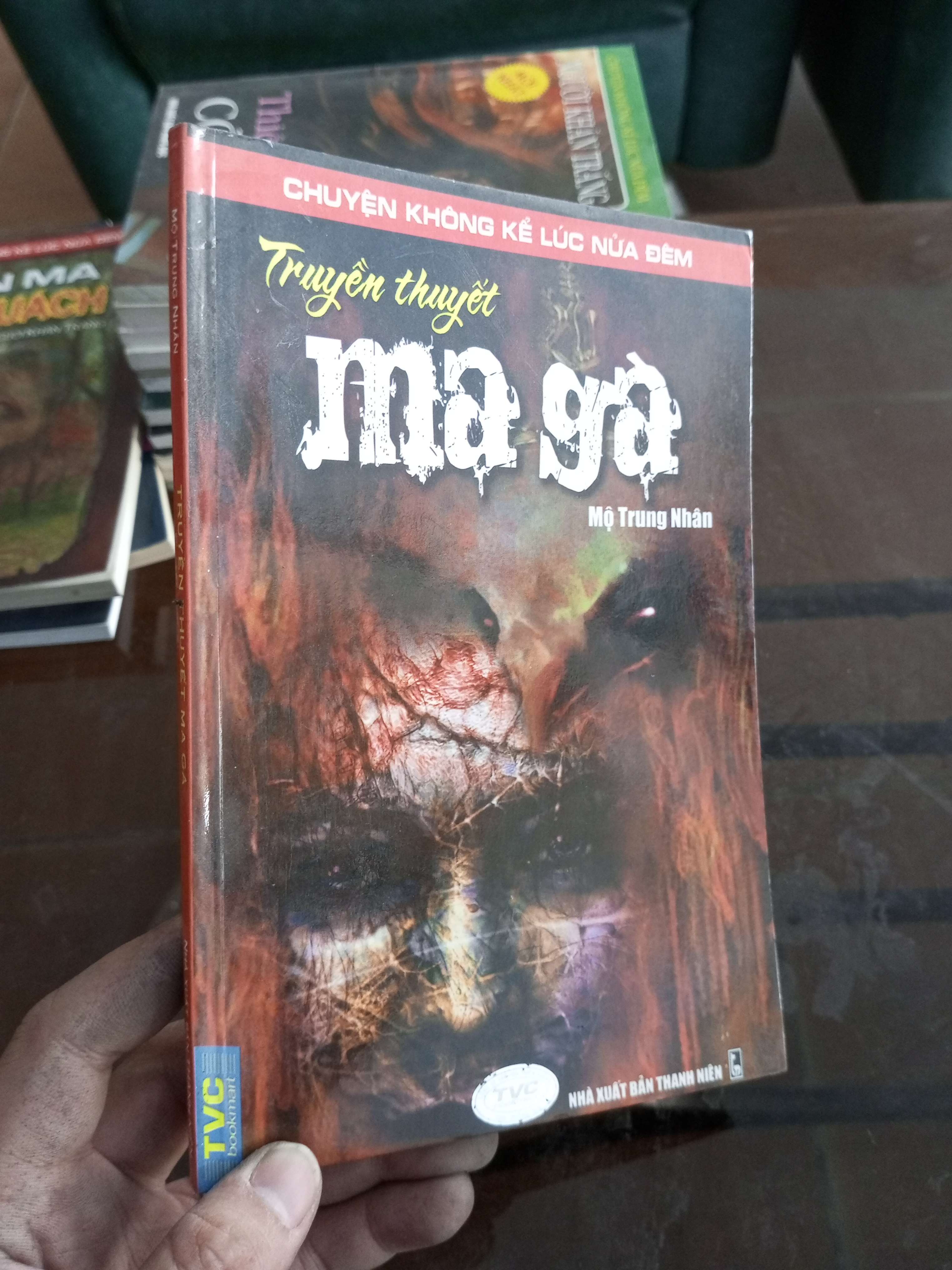 Truyền thuyết ma gà - Trung Nhân (Truyện kinh dị) VAVO1304-A0