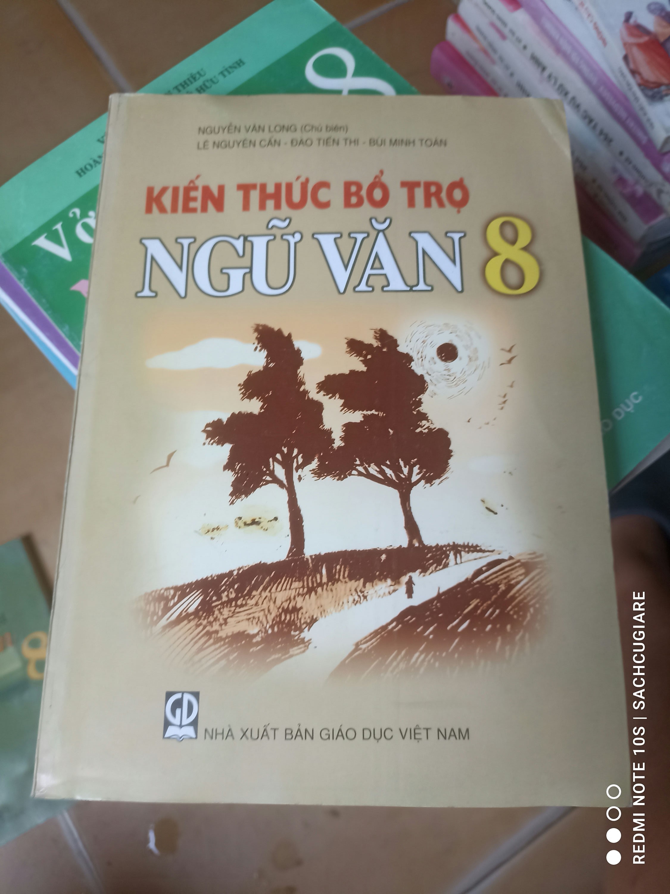 Kiến Thức Bổ Trợ Ngữ Văn 8 - Nguyễn Văn Long, Lê Nguyễn Cẩn, Đào Tiến Thi, Bùi Minh Toán 2014 (Tham khảo - luyện thi) VAVO1304-AK3T3
