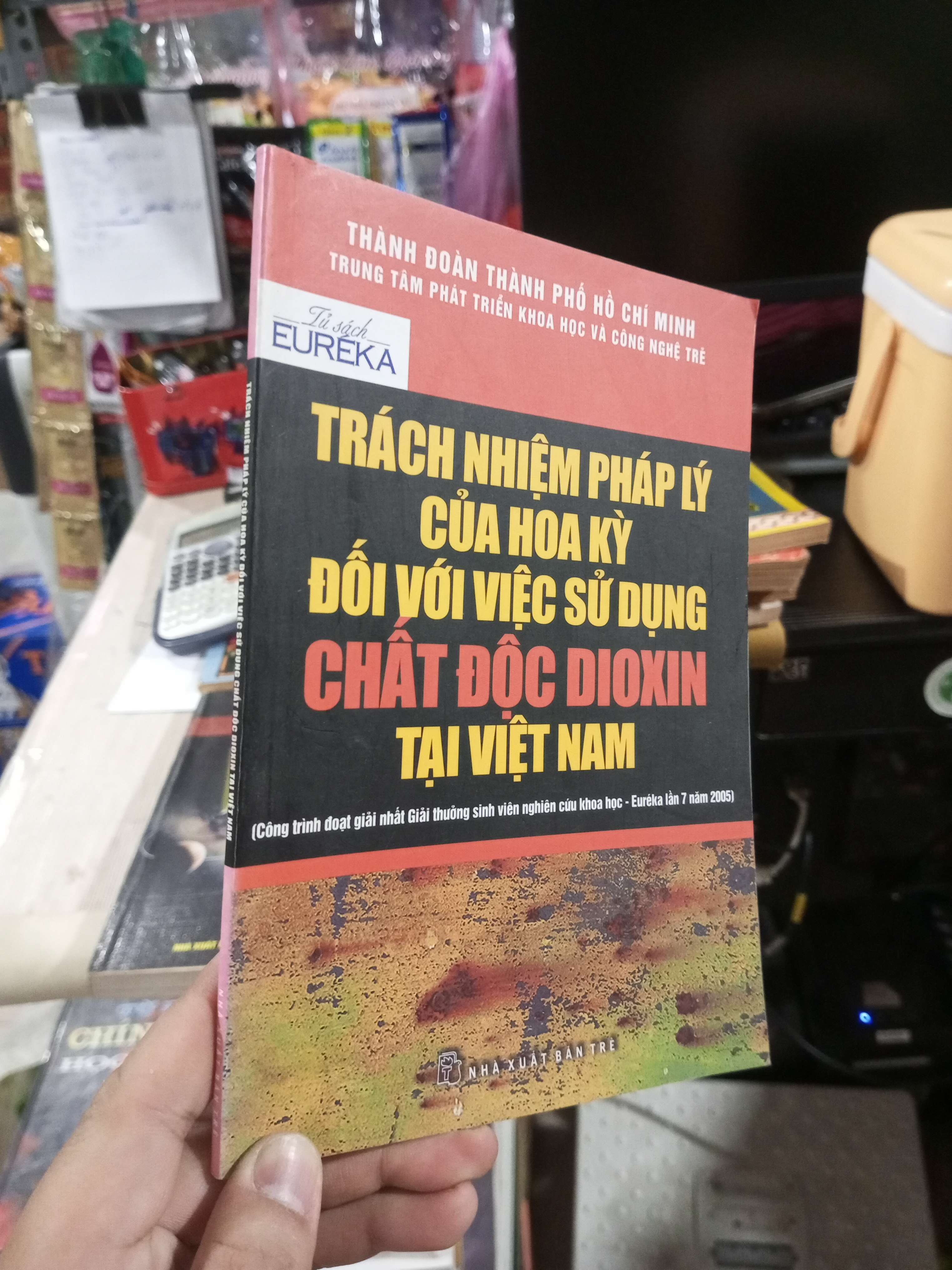 Trách Nhiệm Pháp Lý Của Hoa Kỳ Đối Với Việc Sử Dụng Chất Độc Dioxin Tại Việt Nam 2008 mới 90% (Sách chính trị - pháp lý) HCM1304 (NSX)