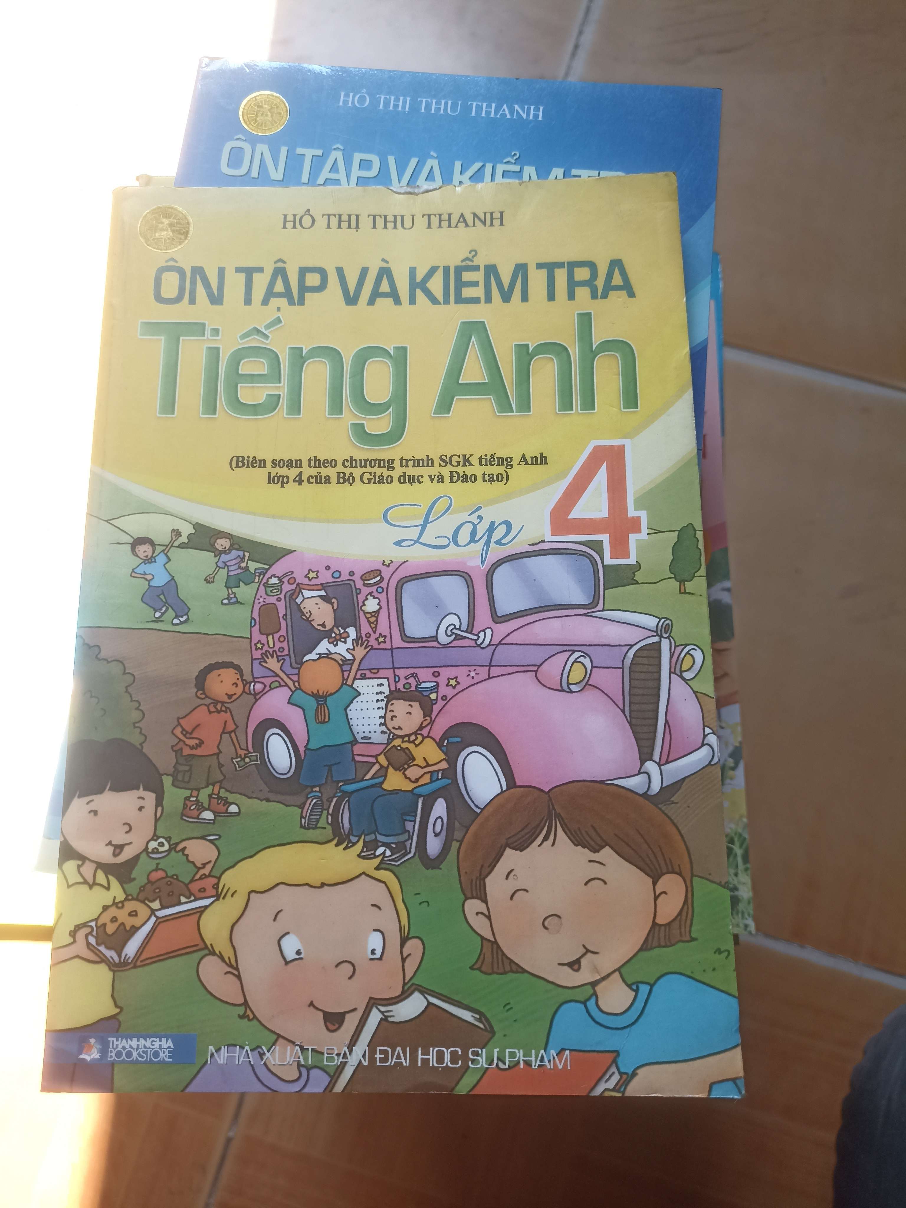 Ôn Tập Và Kiểm Tra Tiếng Anh Lớp 4 – Hồ Thị Thu Thanh 2013 (Tham khảo - luyện thi) VAVO1304-AK3ST2