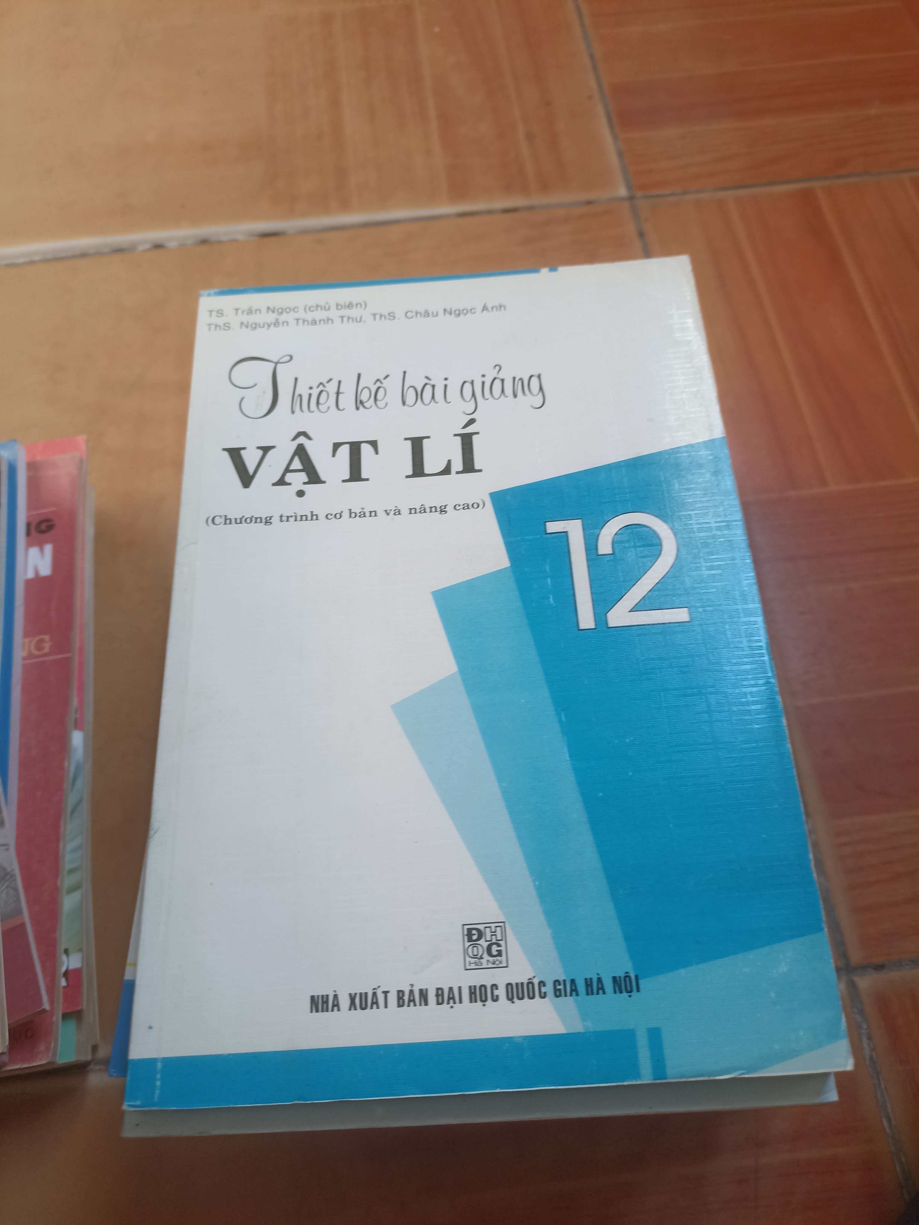 Thiết kế bài giảng vật lí 12 - Trần Ngọc 2008 (Giáo khoa) VAVO1304-AK3ST4