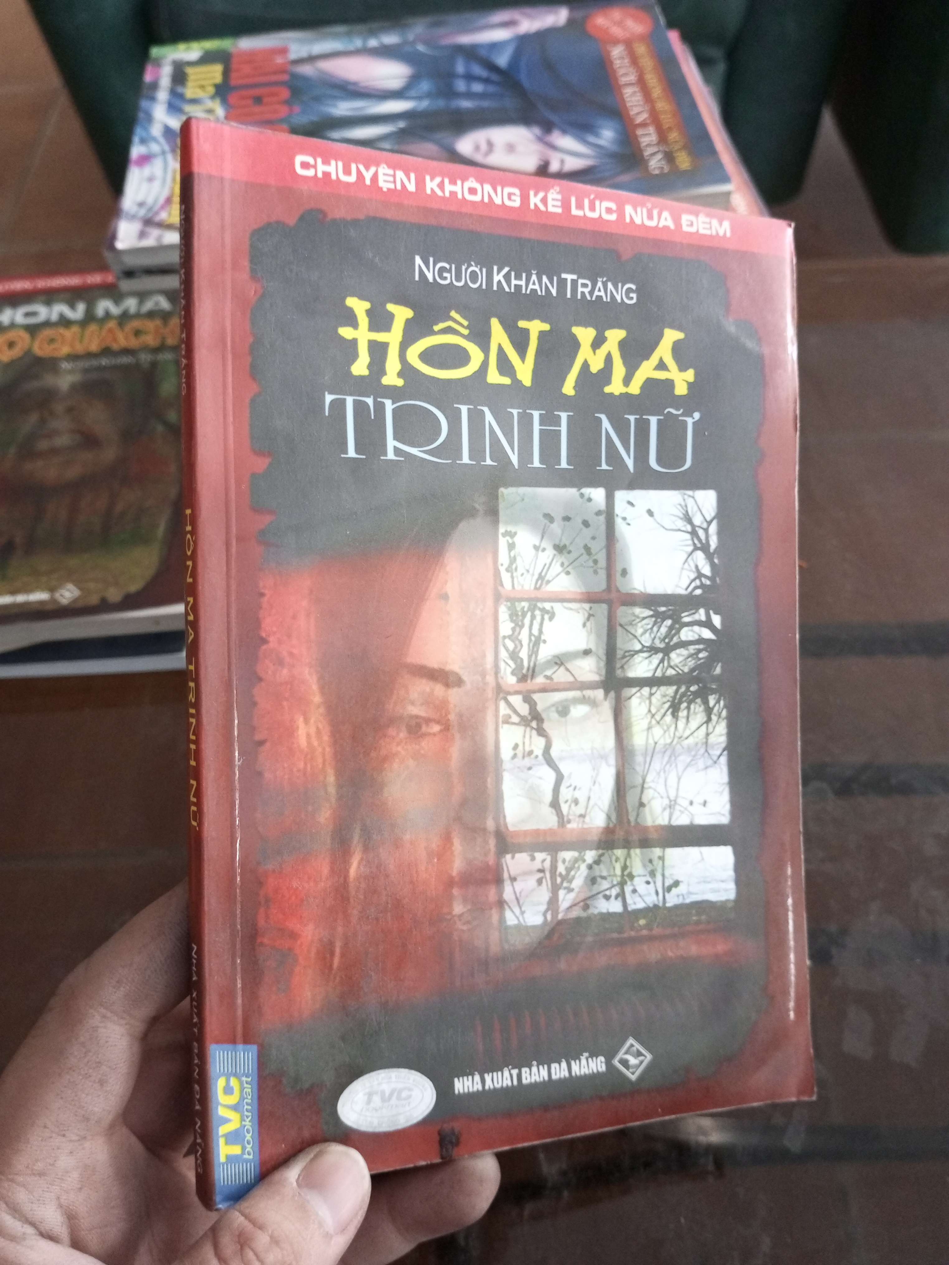 Hồn ma trinh nữ - Người Khăn Trắng (Truyện kinh dị) VAVO1304-A0