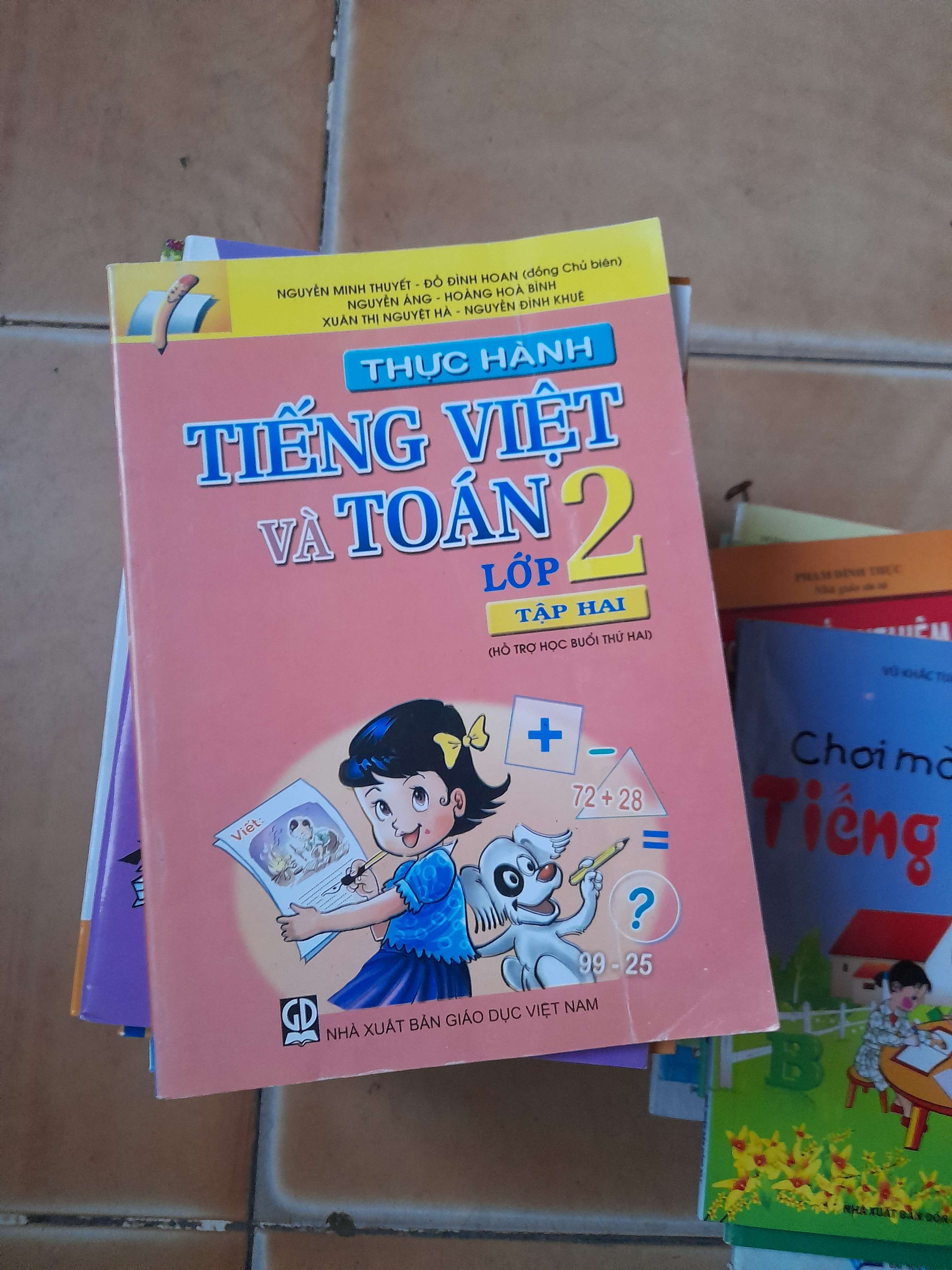 Thực Hành Tiếng Việt Và Toán Lớp 2 (Tập 2) - Nguyễn Minh Thuyết, Đỗ Đình Hoan 2016 (Tham khảo - luyện thi) VAVO1304-AK3ST1